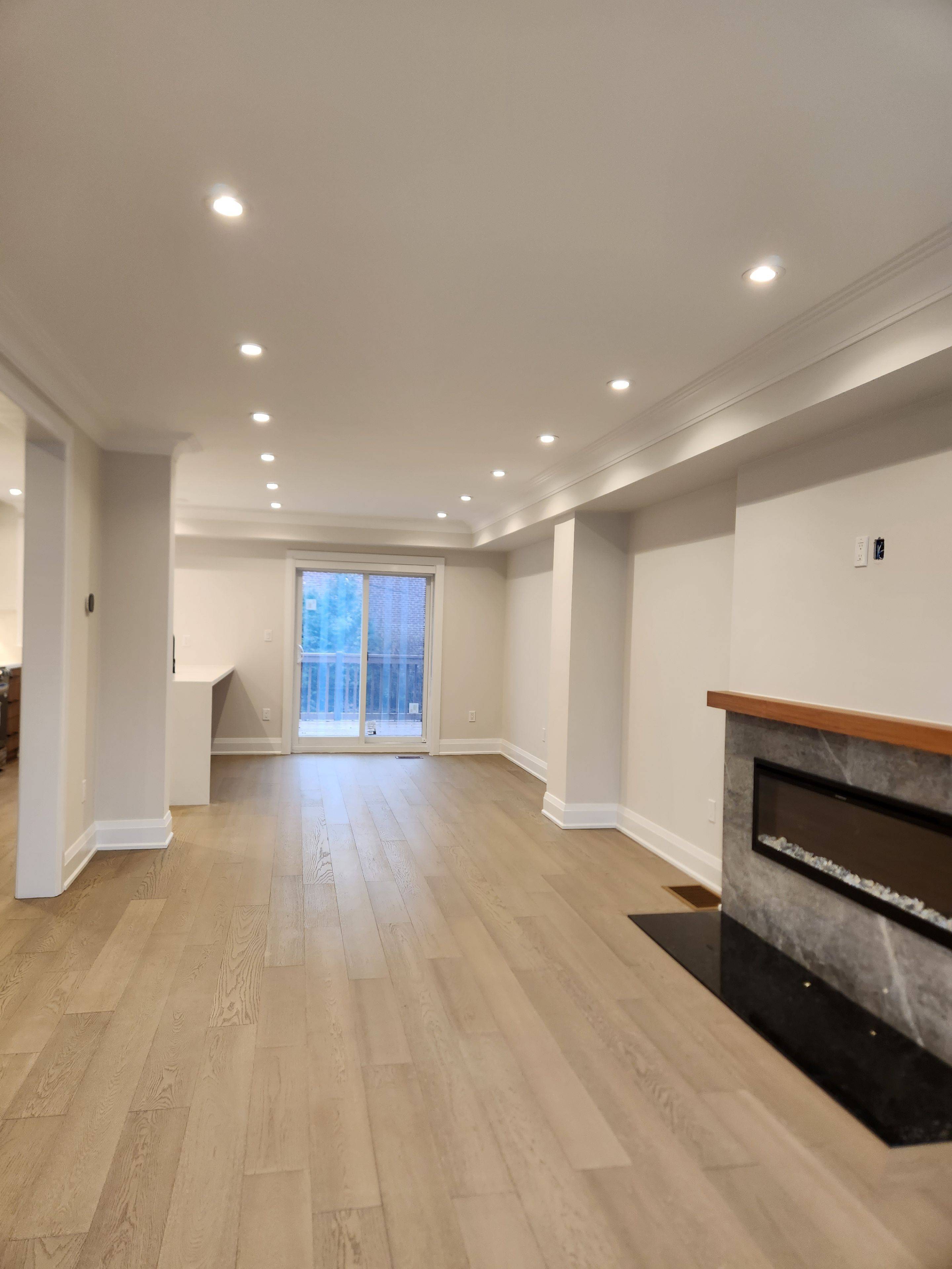 Toronto C04, ON M5M 1B6,341 Lawrence AVE W