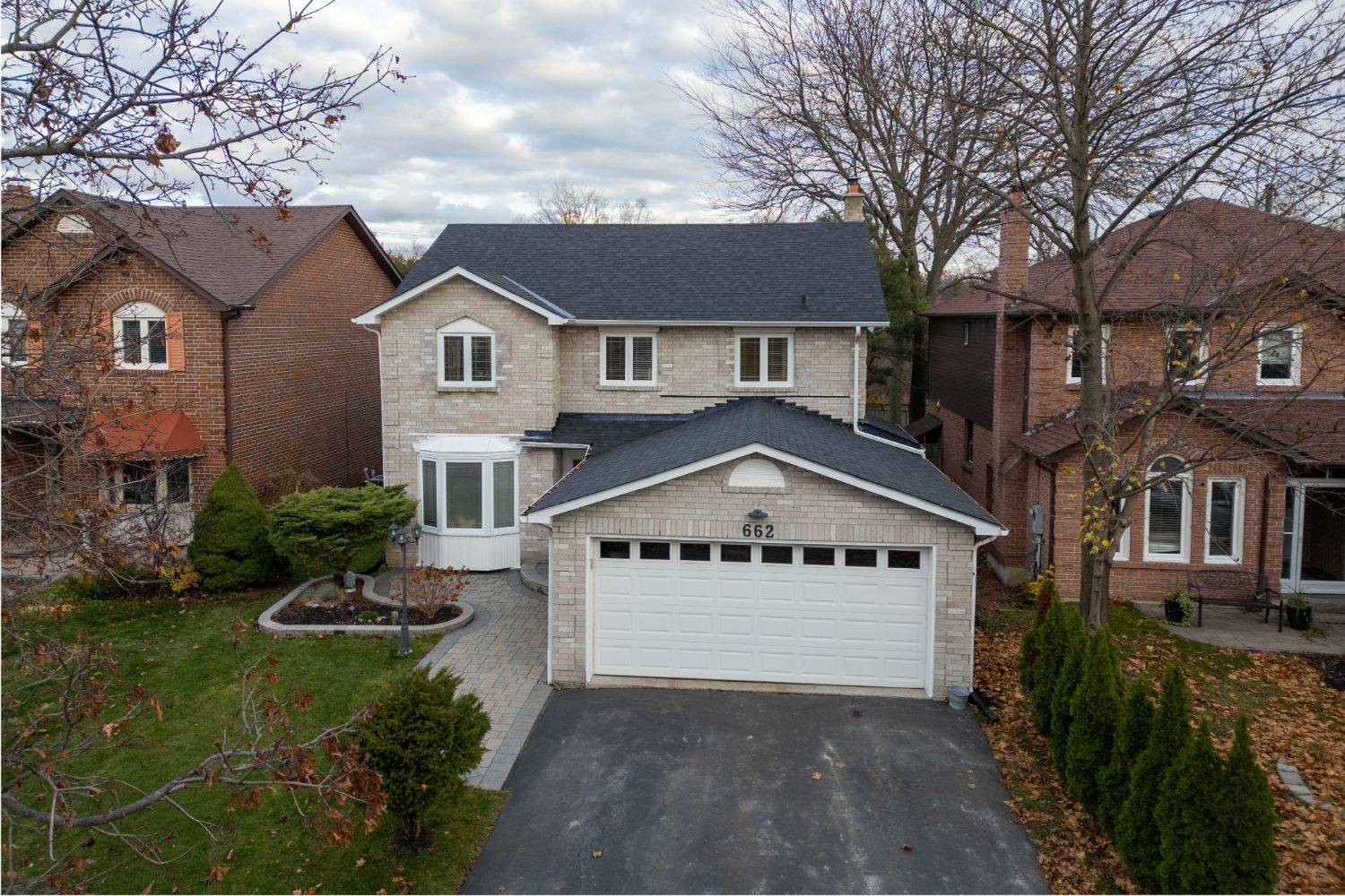Pickering, ON L1X 1L7,662 Cognac CRES
