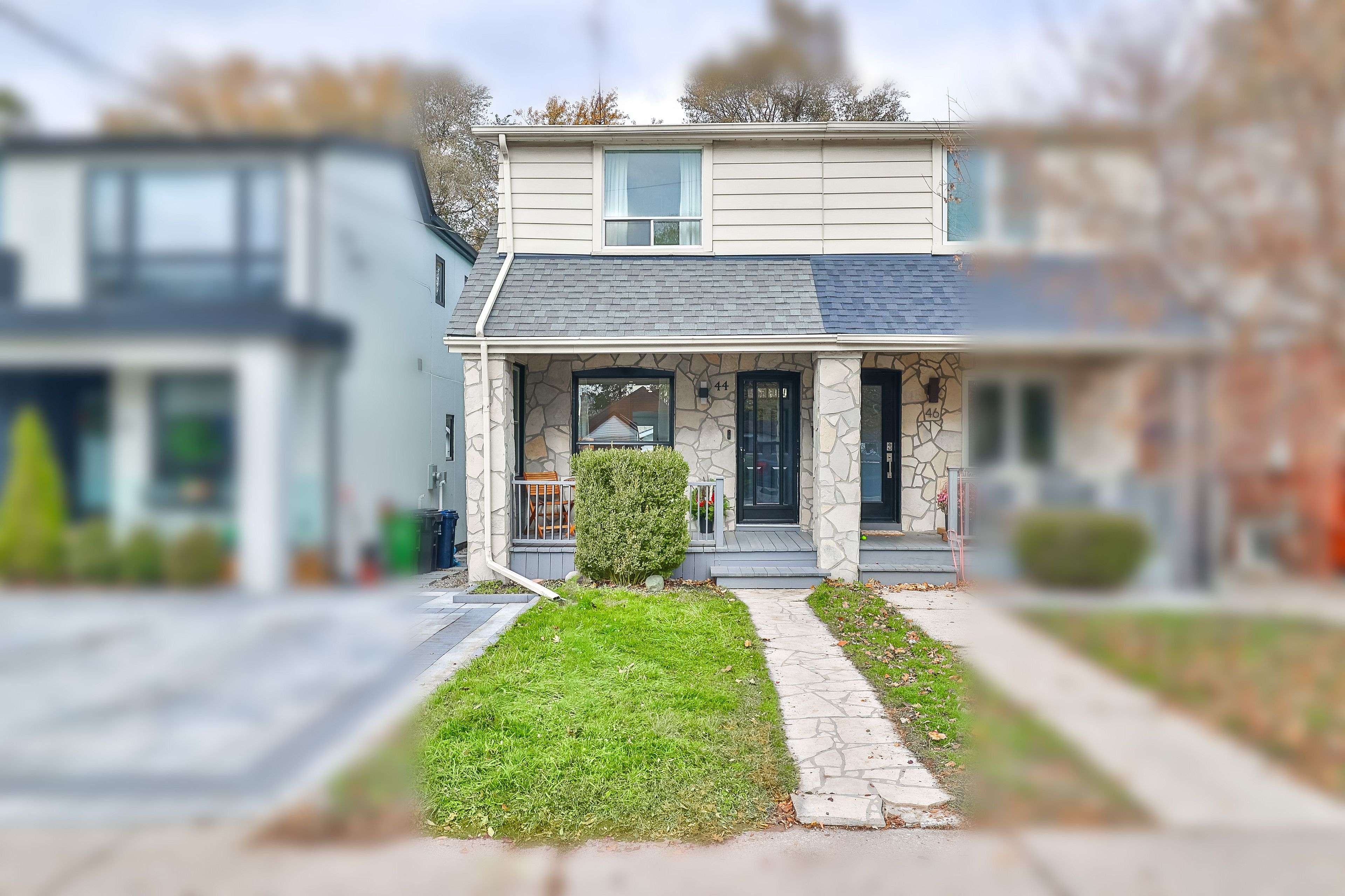 Toronto E06, ON M1N 1W6,44 Linton AVE