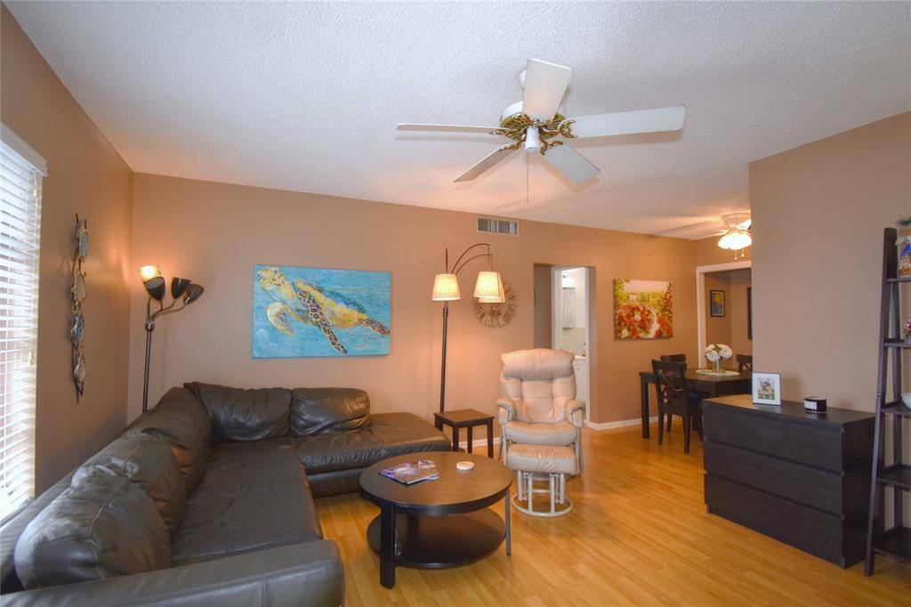 Fort Lauderdale, FL 33308,2221 NE 68th St #932