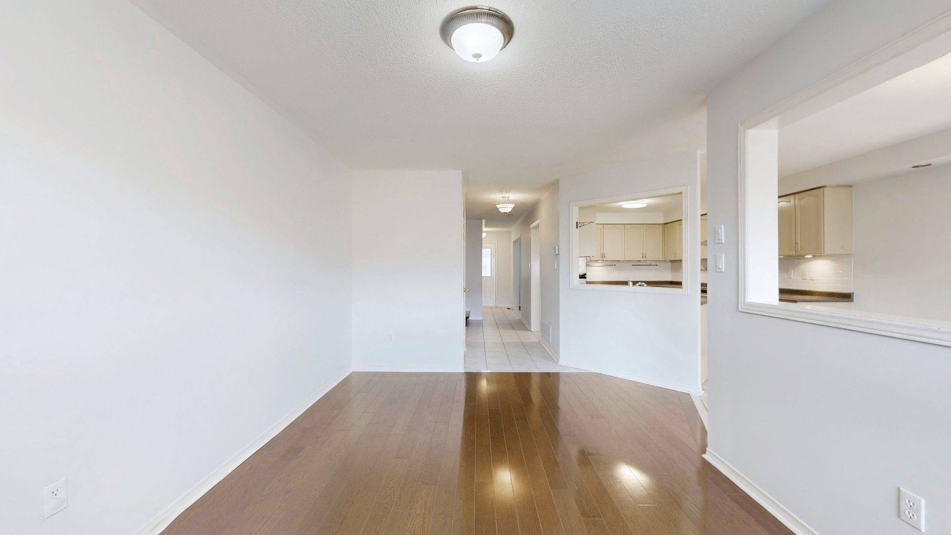 Markham, ON L3R 4W8,60 Cariglia TRL