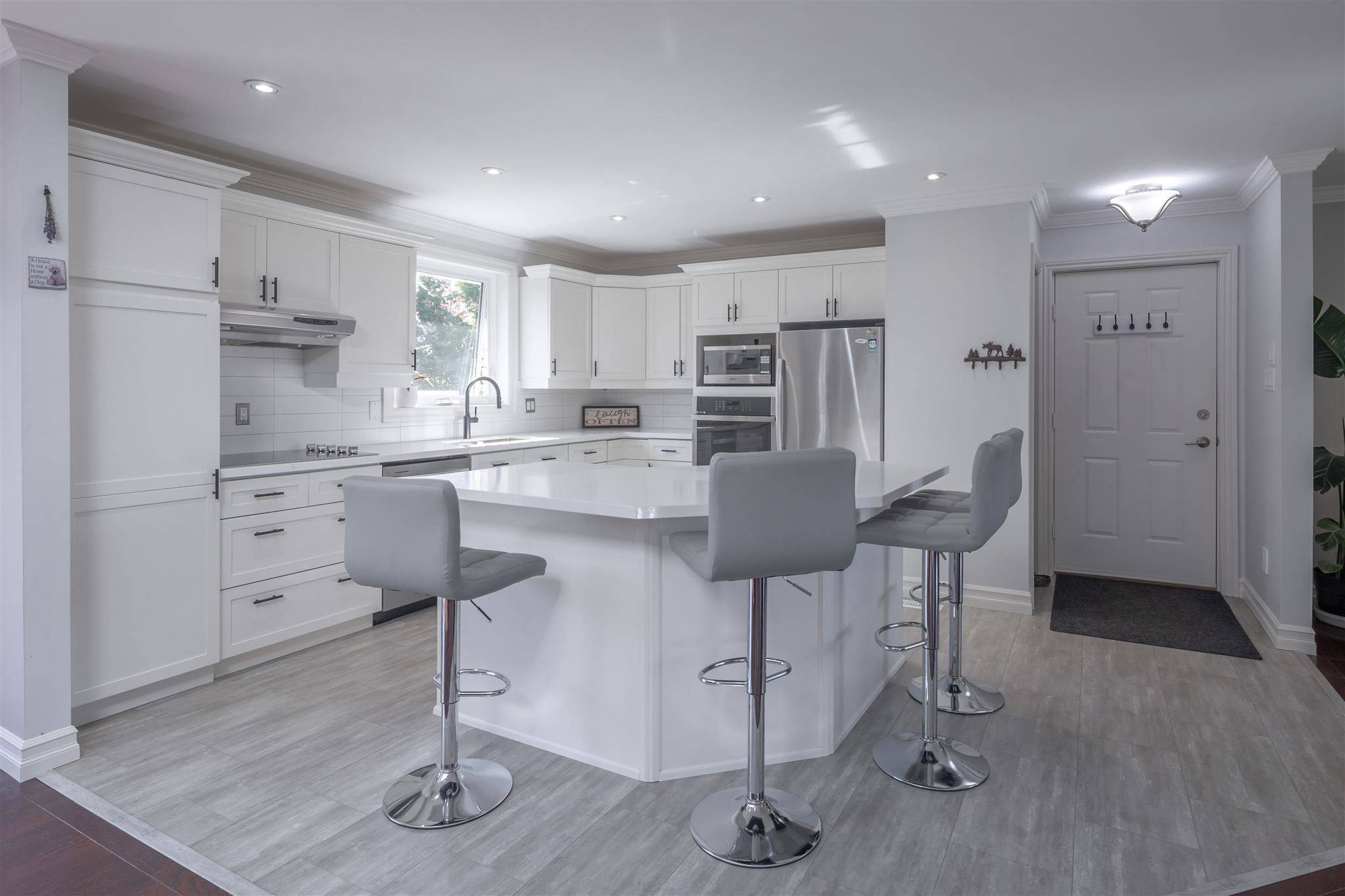 Kawartha Lakes, ON L0A 1A0,6 Whitt CRES