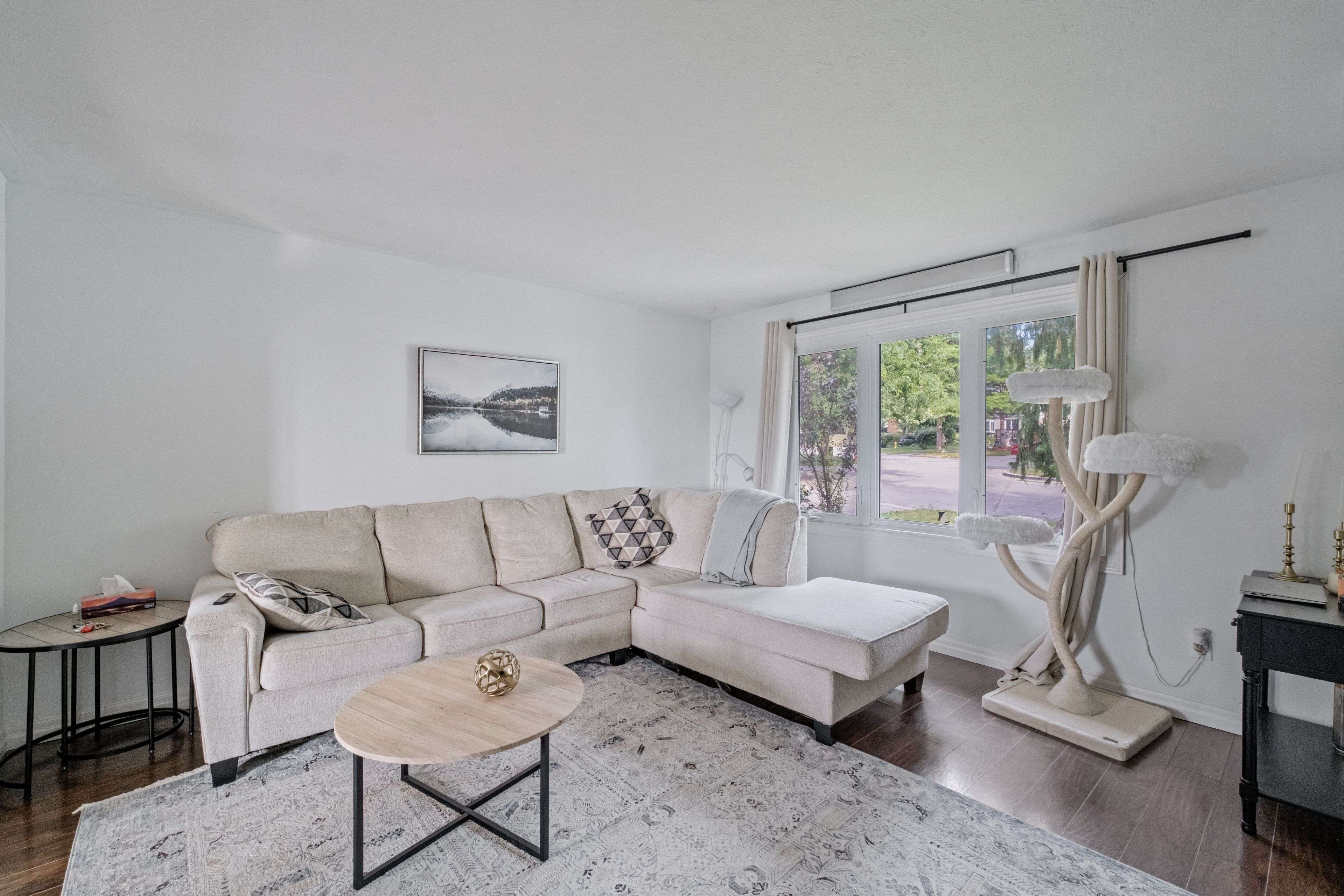 London South, ON N5Z 4K6,992 Eagle CT