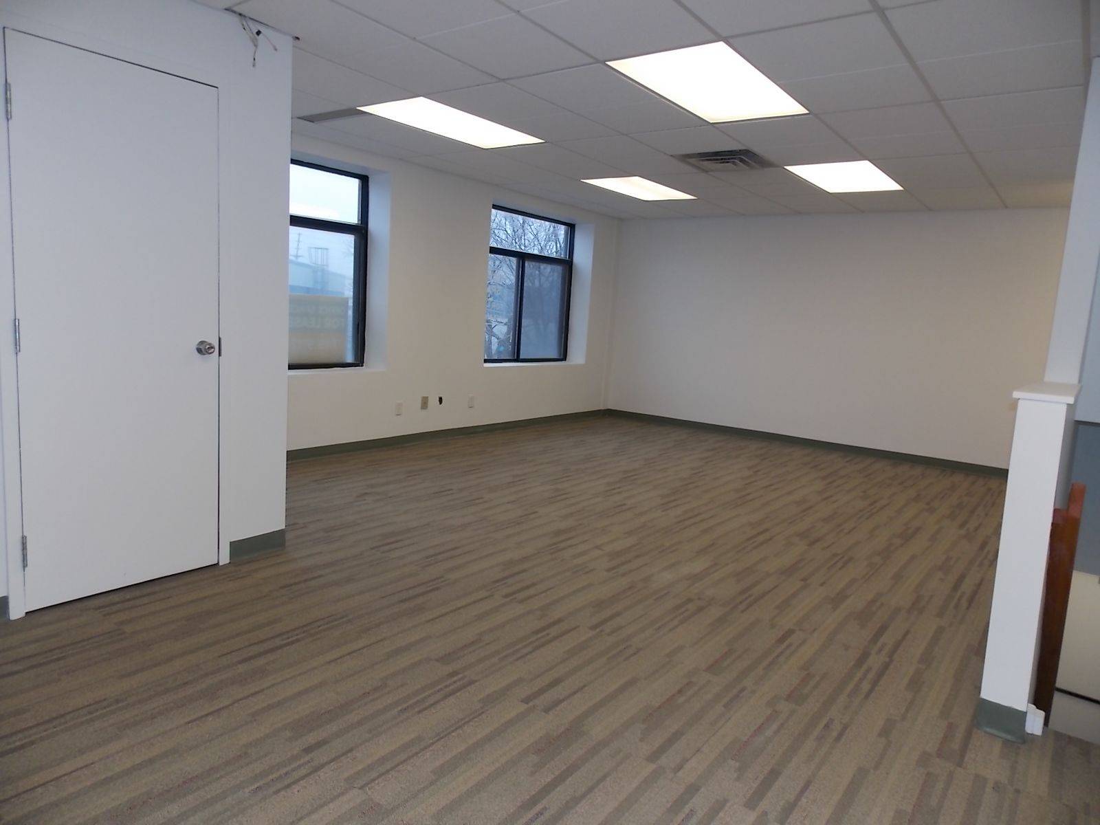 Elmvale Acres And Area, ON K1B 5N1,2212 Gladwin CRES #E1 - Upper Level