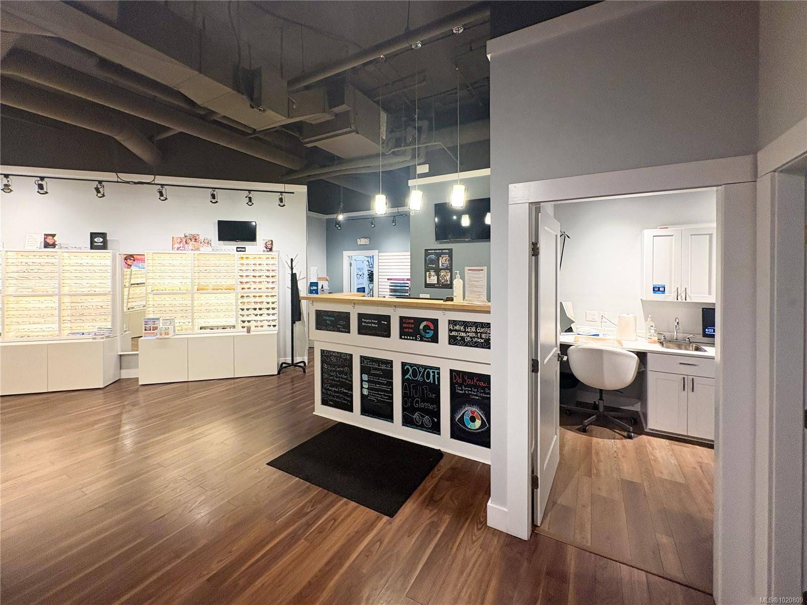 Langford, BC V9B 0H9,755 Goldstream Ave #104