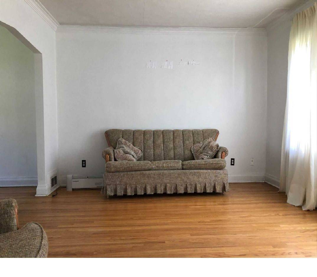 Toronto C07, ON M2N 1J6,190 Poyntz AVE