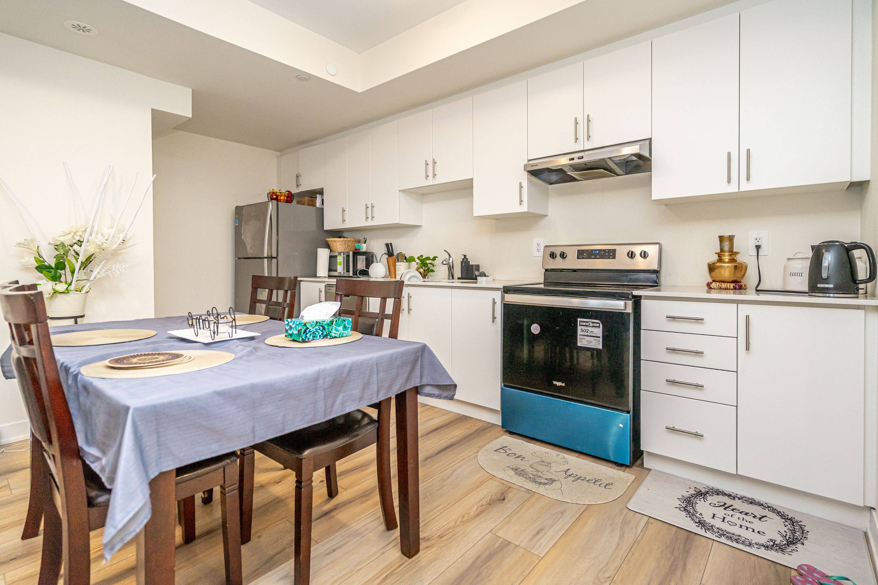 Pickering, ON L1V 0H1,755 Omega DR #218