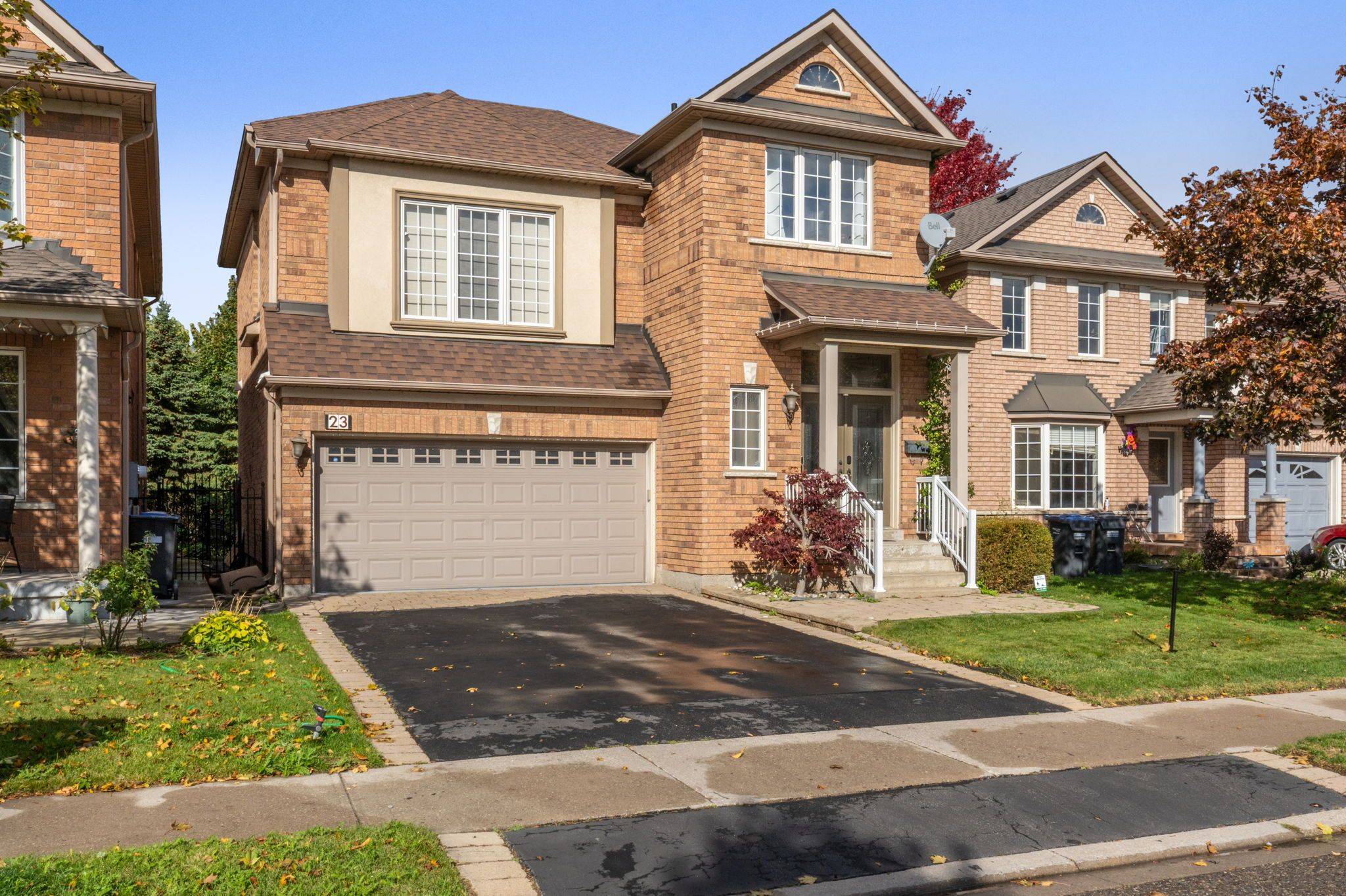Brampton, ON L6Z 4W1,23 Upper Highlands DR