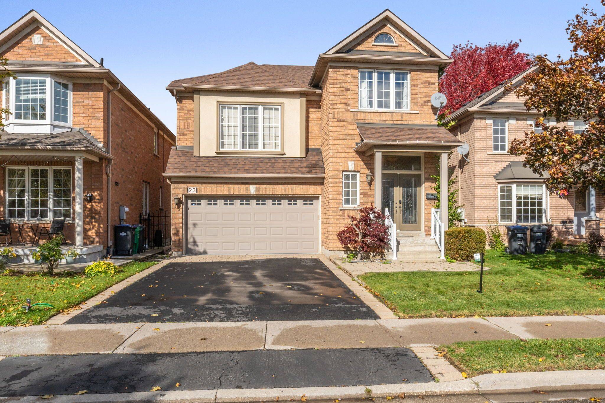 Brampton, ON L6Z 4W1,23 Upper Highlands DR