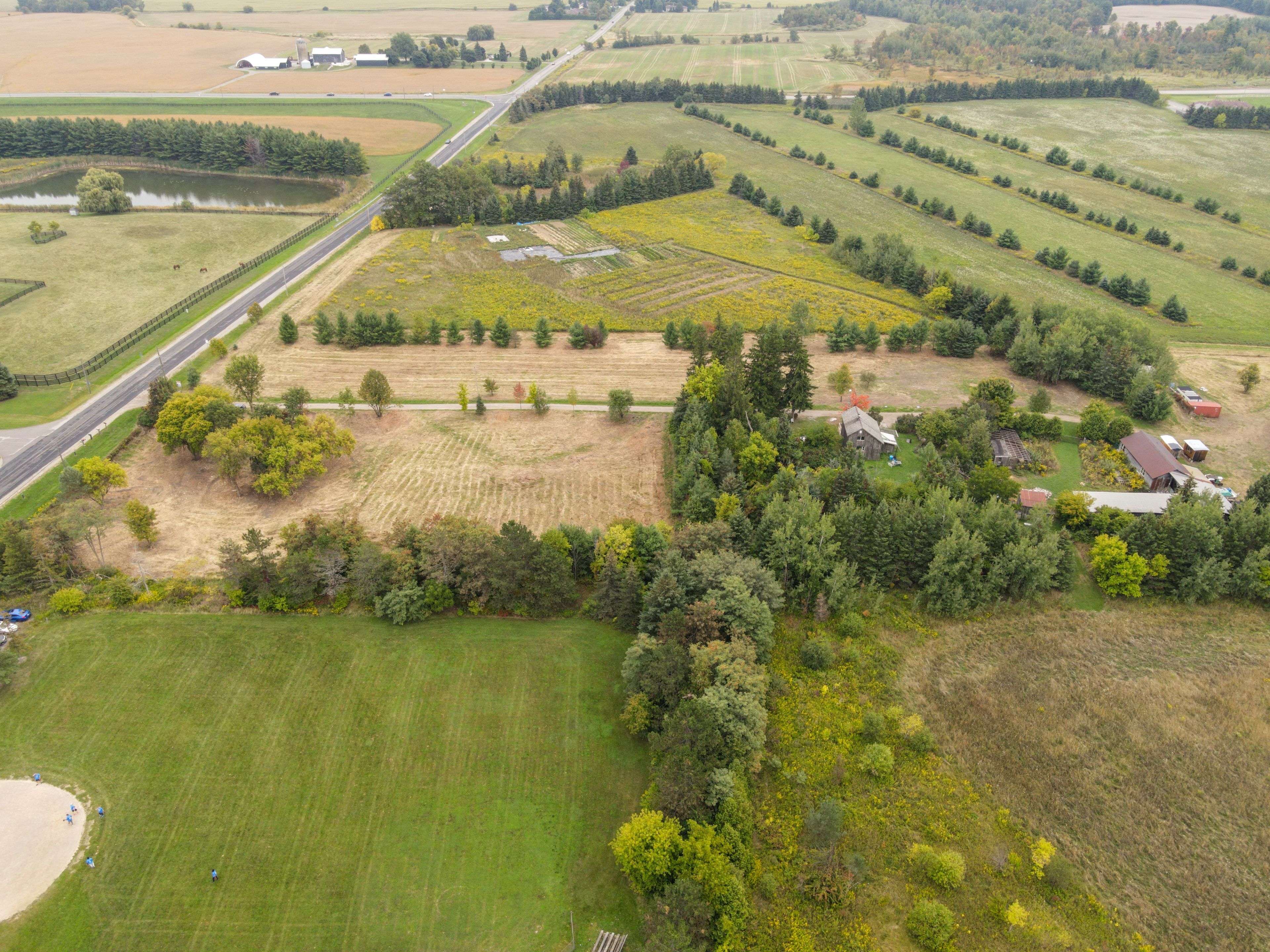 Caledon, ON L7C 1Y4,14130 Creditview RD