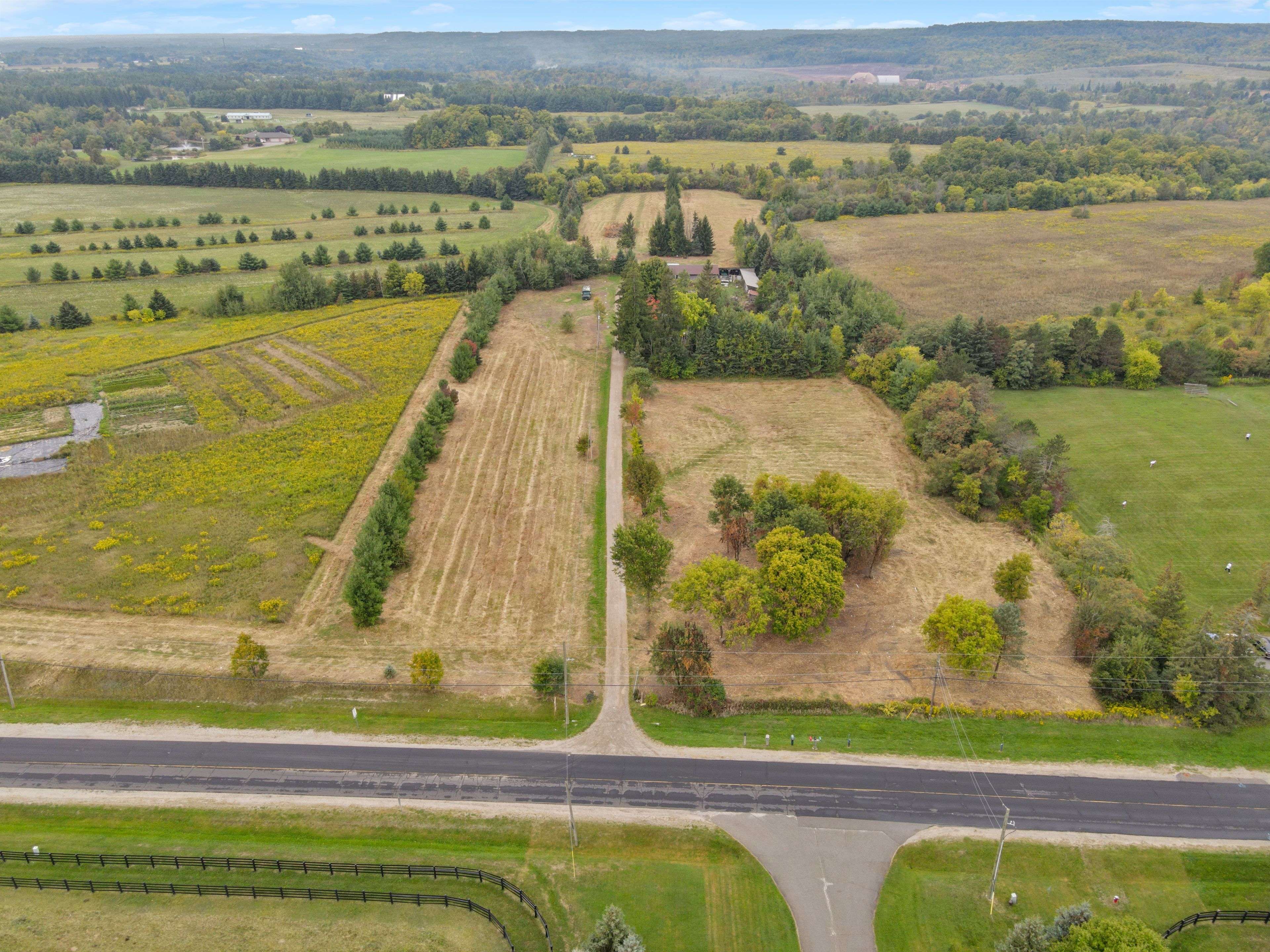 Caledon, ON L7C 1Y4,14130 Creditview RD