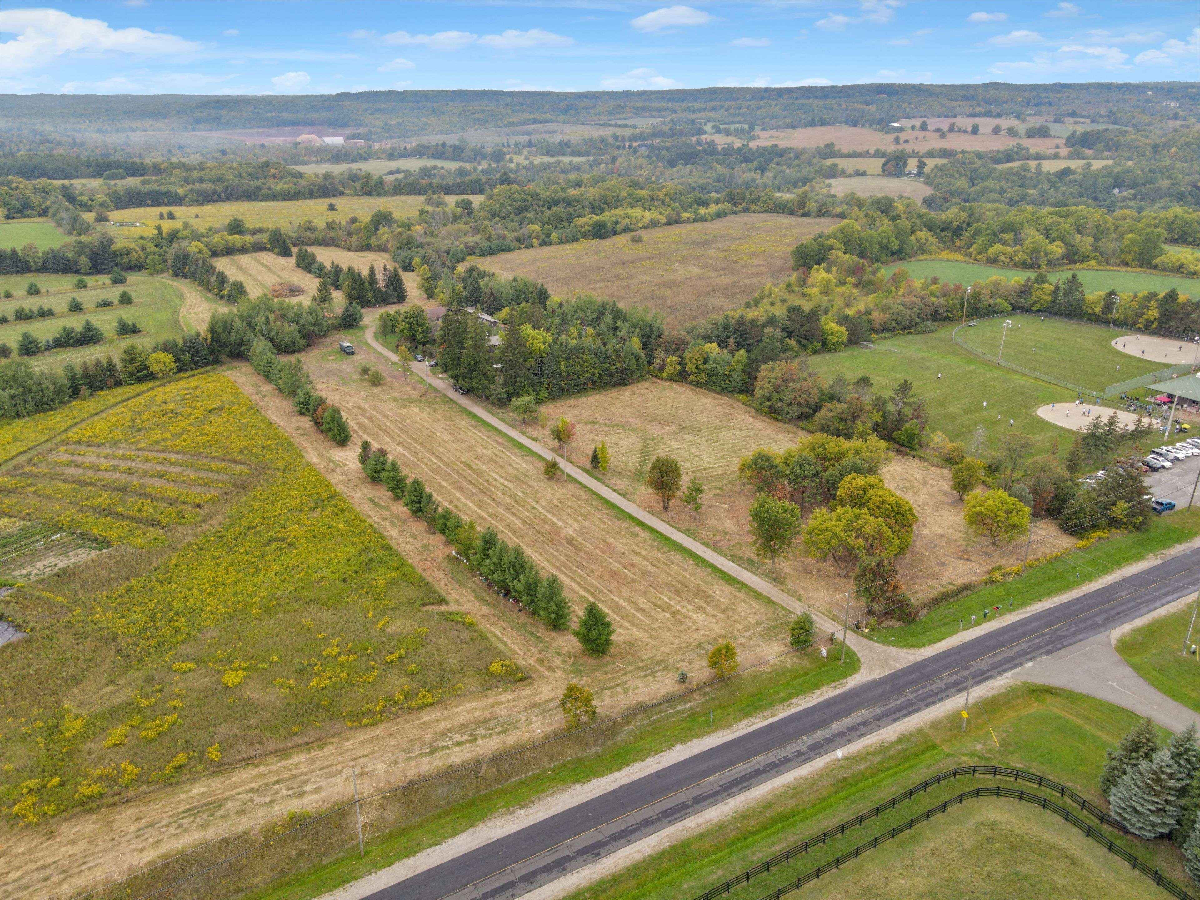 Caledon, ON L7C 1Y4,14130 Creditview RD