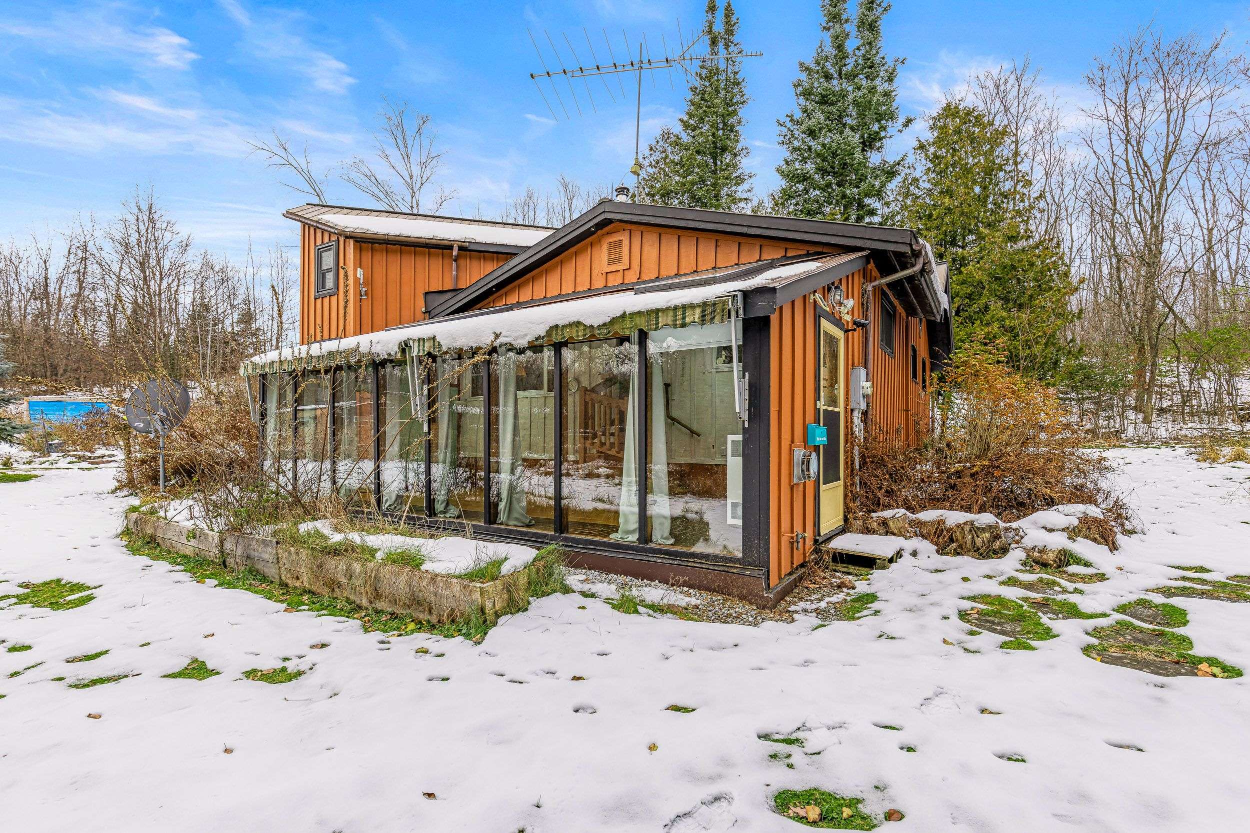 Lanark Highlands, ON K0G 1M0,2393 Elphin Maberly RD