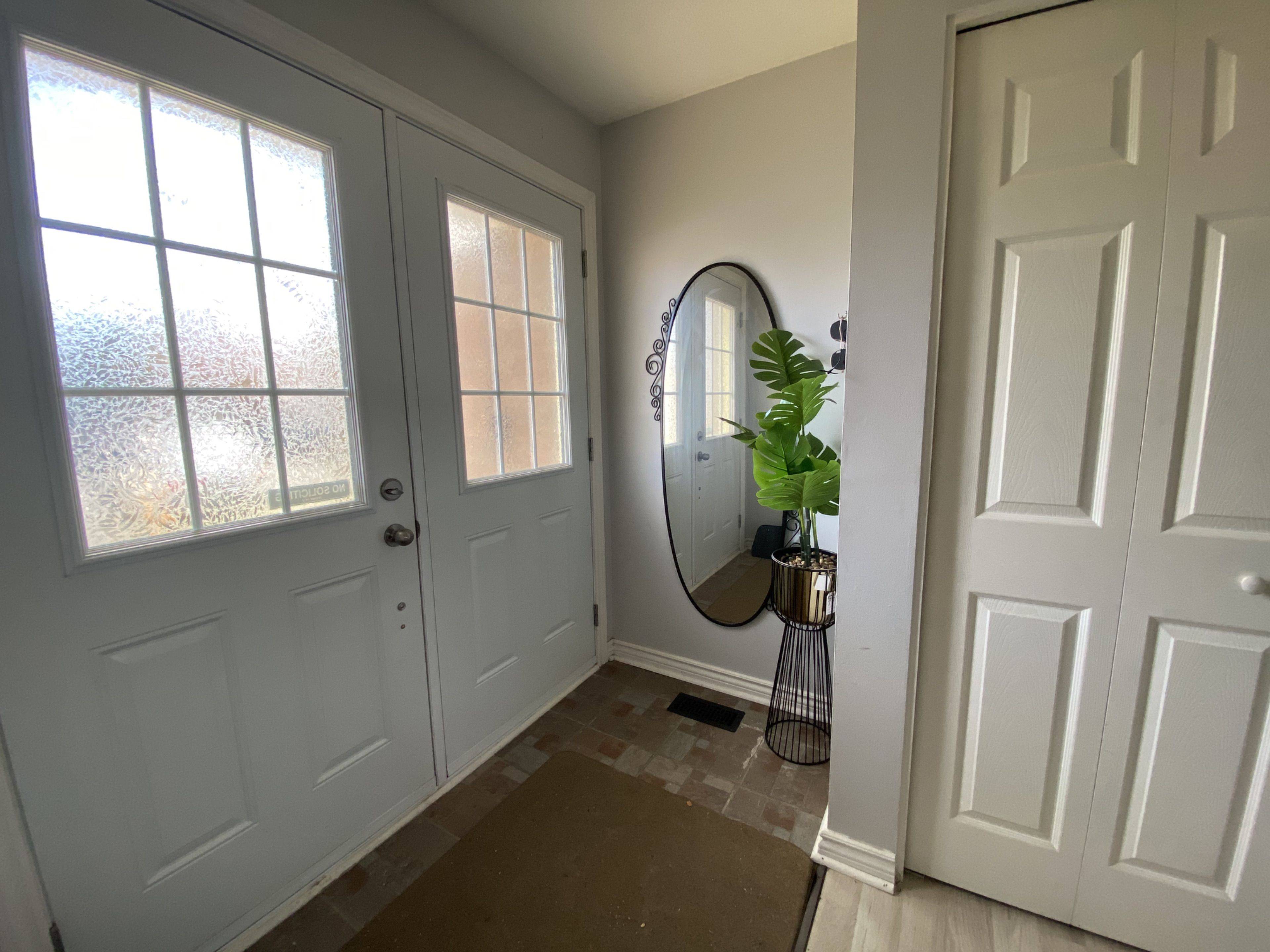 Mooneys Bay - Carleton Heights And Area, ON K2C 3M9,415 Kintyre Private