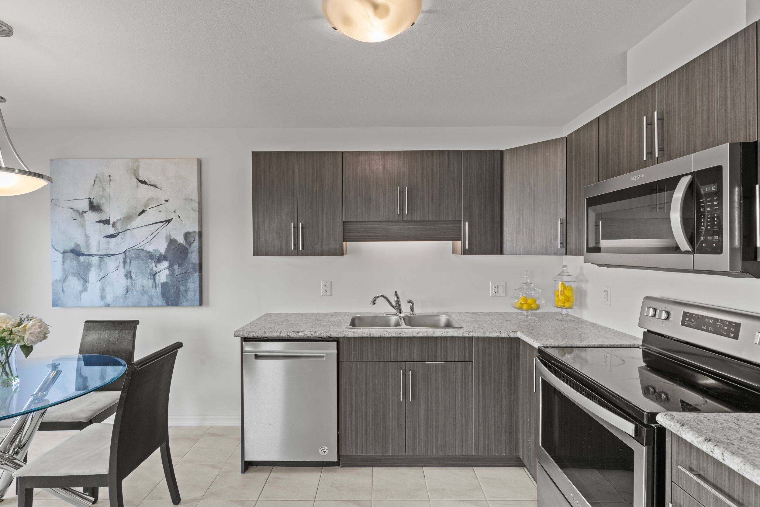 Welland, ON L3C 0G7,222 Heron ST