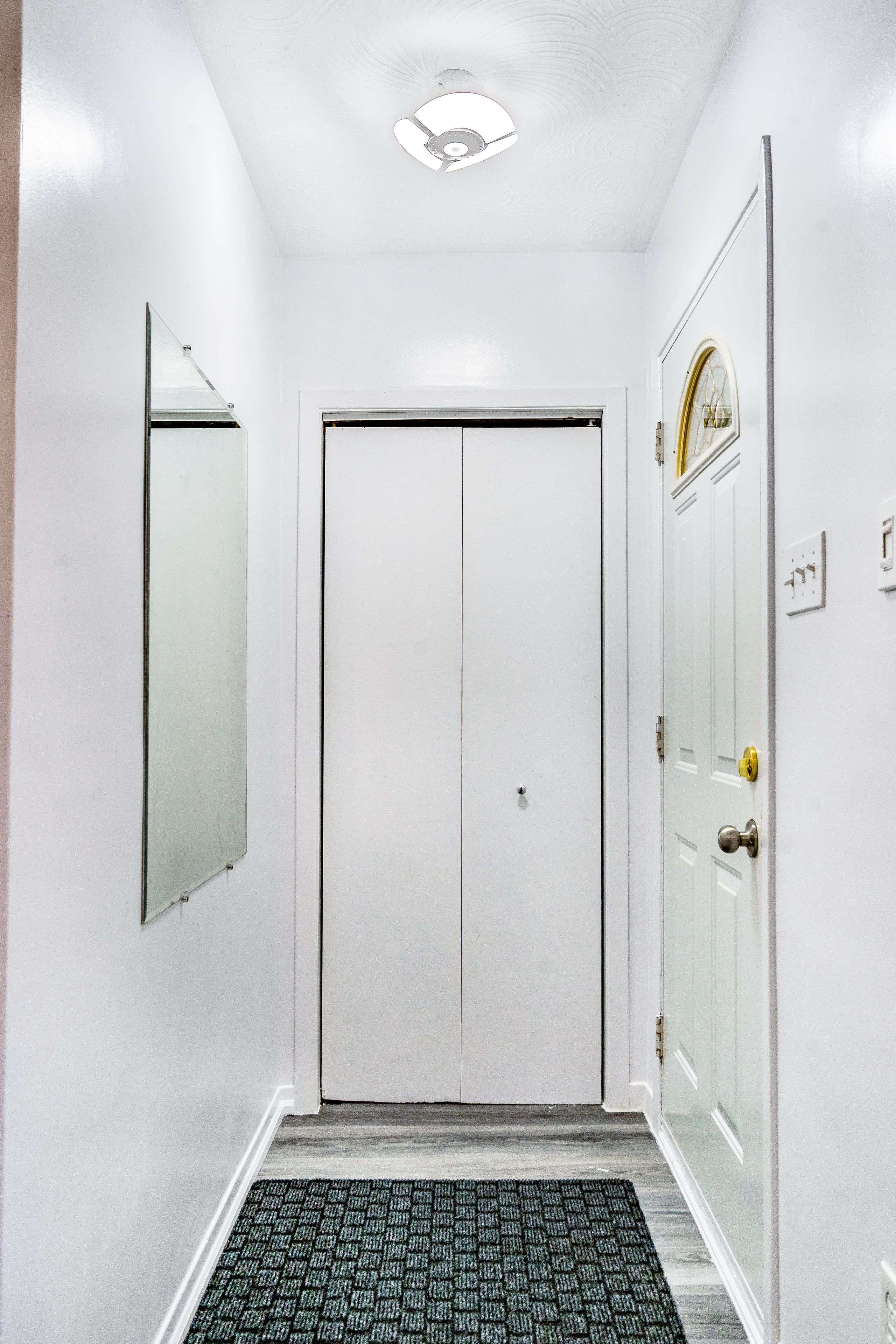 London East, ON N5Y 1G7,32 Empire ST