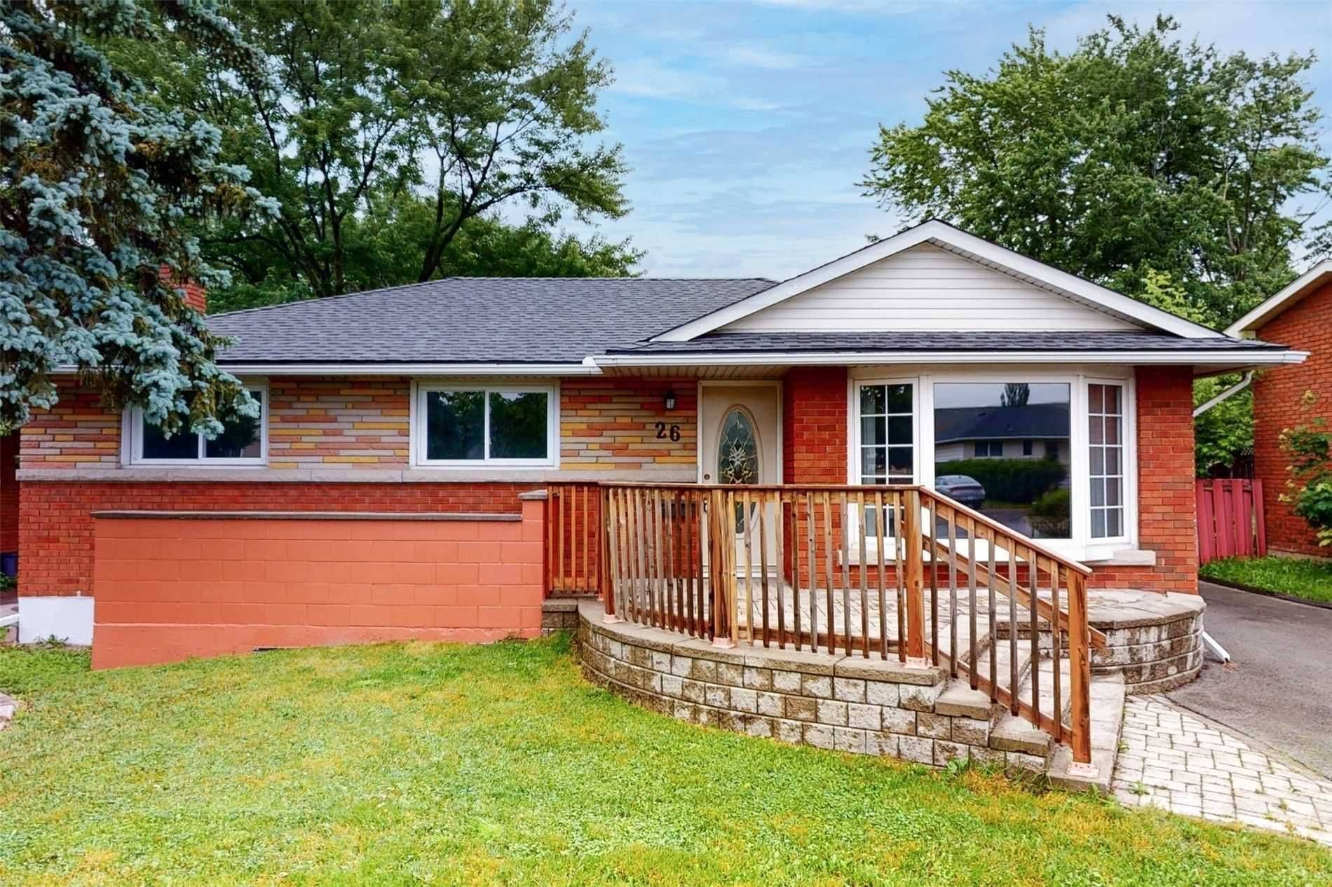 St. Catharines, ON L2T 2V2,26 Glengarry RD #Upper