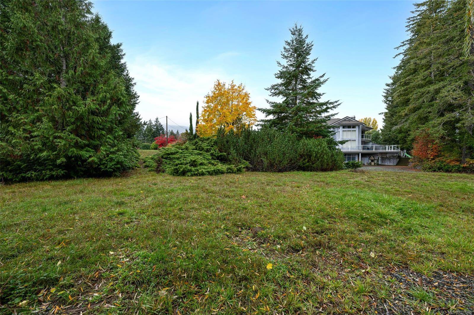 Lake Cowichan, BC V0R 2G0,423 Scholey Cres