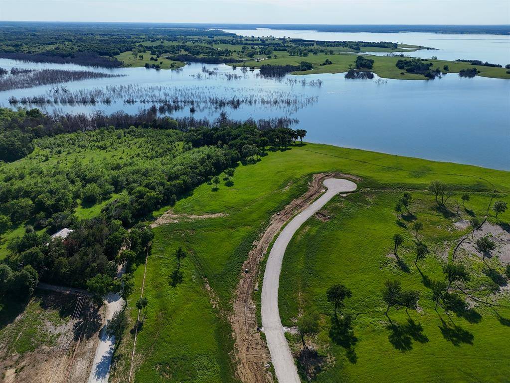 Windom, TX 75492,399 Harborside Terrace