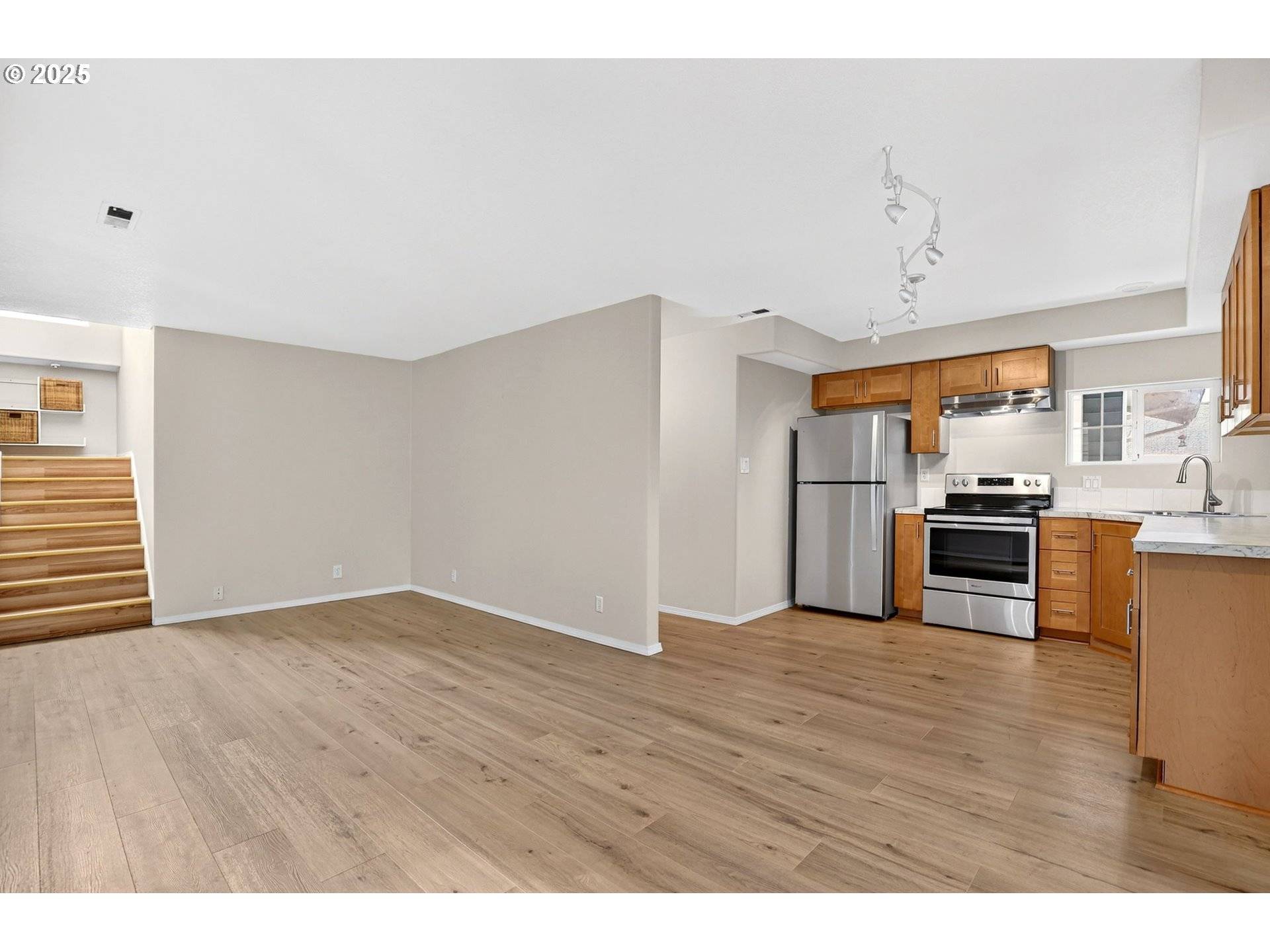 Portland, OR 97217,1915 N Jantzen AVE