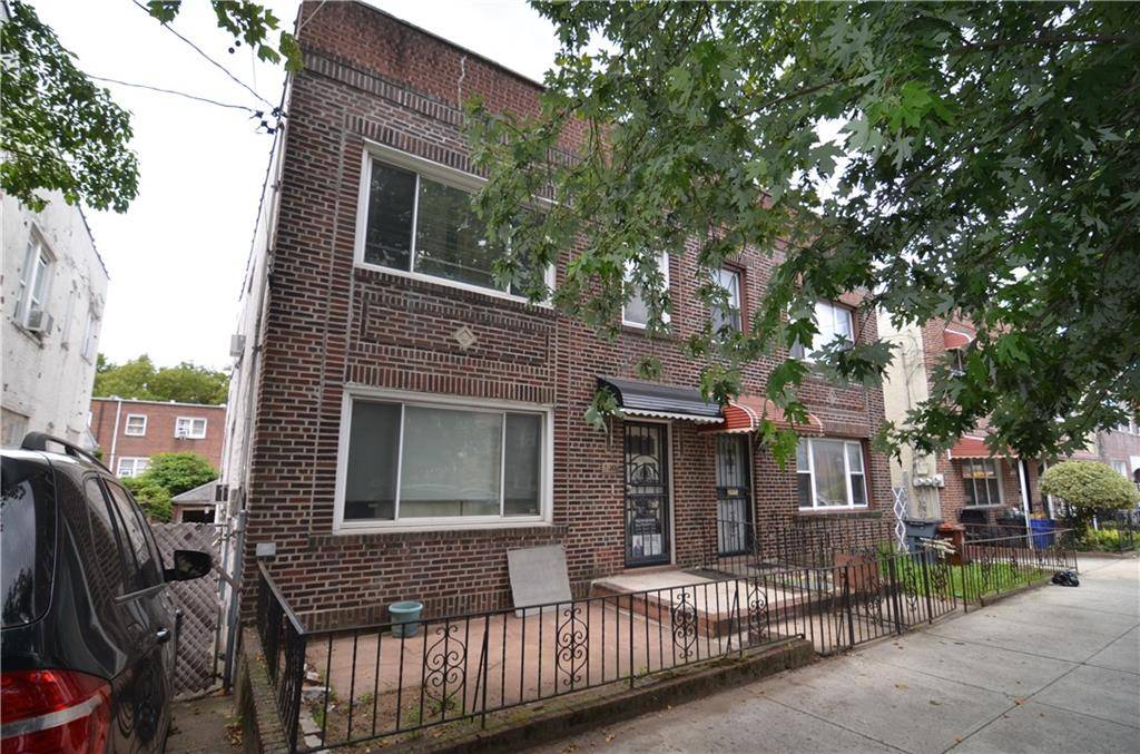 Brooklyn, NY 11236,966 East 104th ST