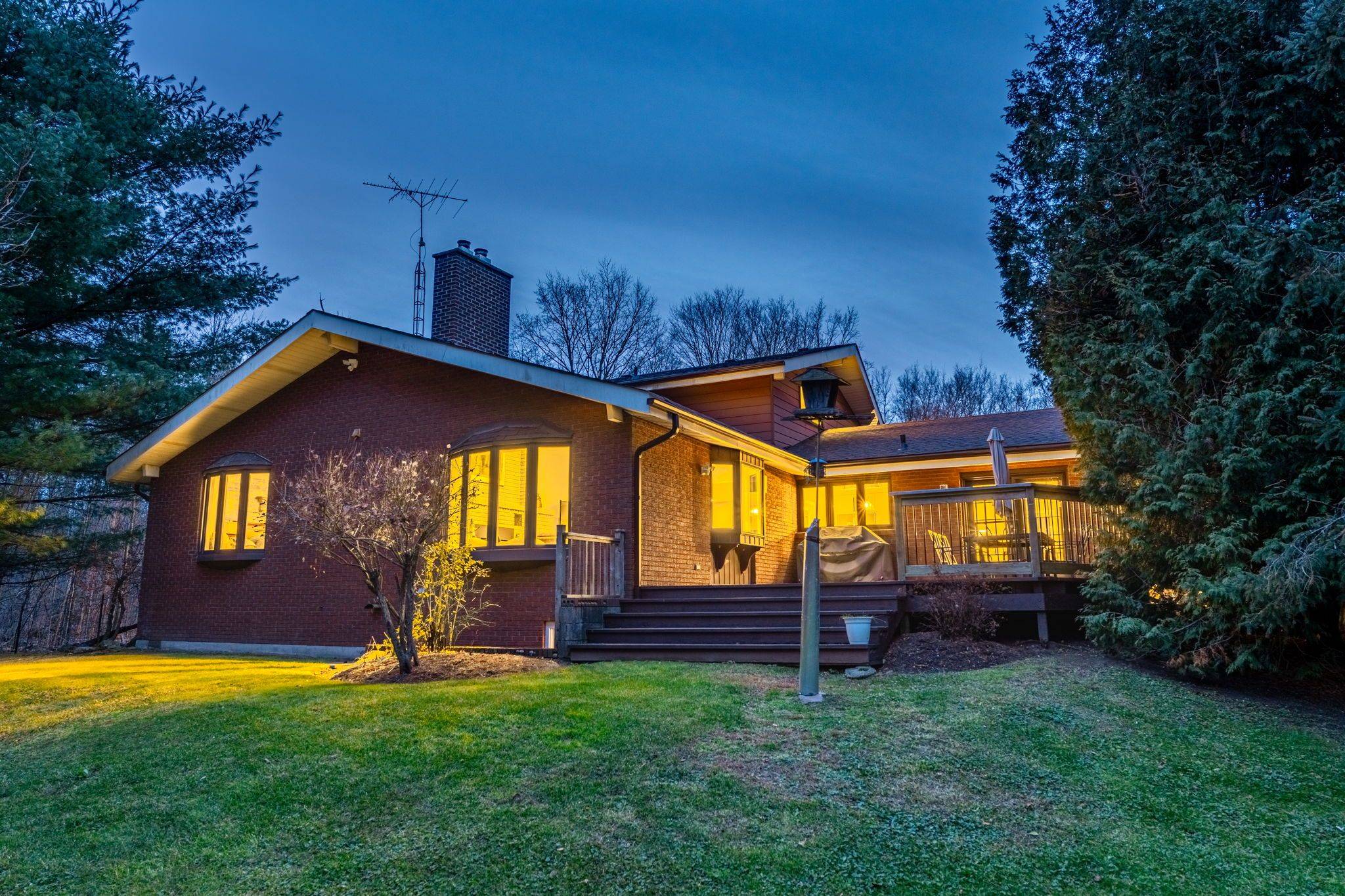 Milton, ON L0R 1K0,7575 Milburough Line