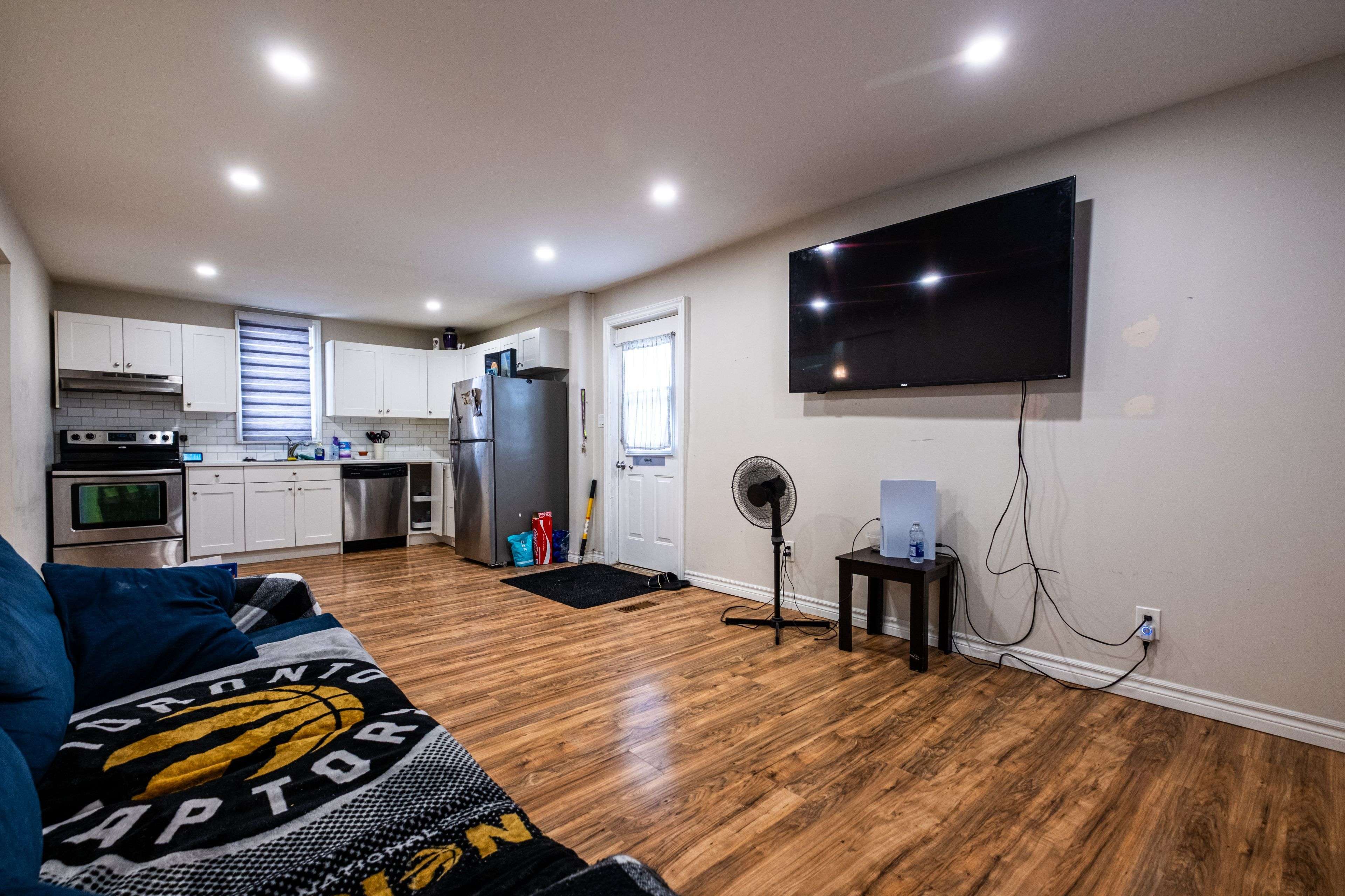 Kingston, ON K7K 4S6,695 Victoria ST