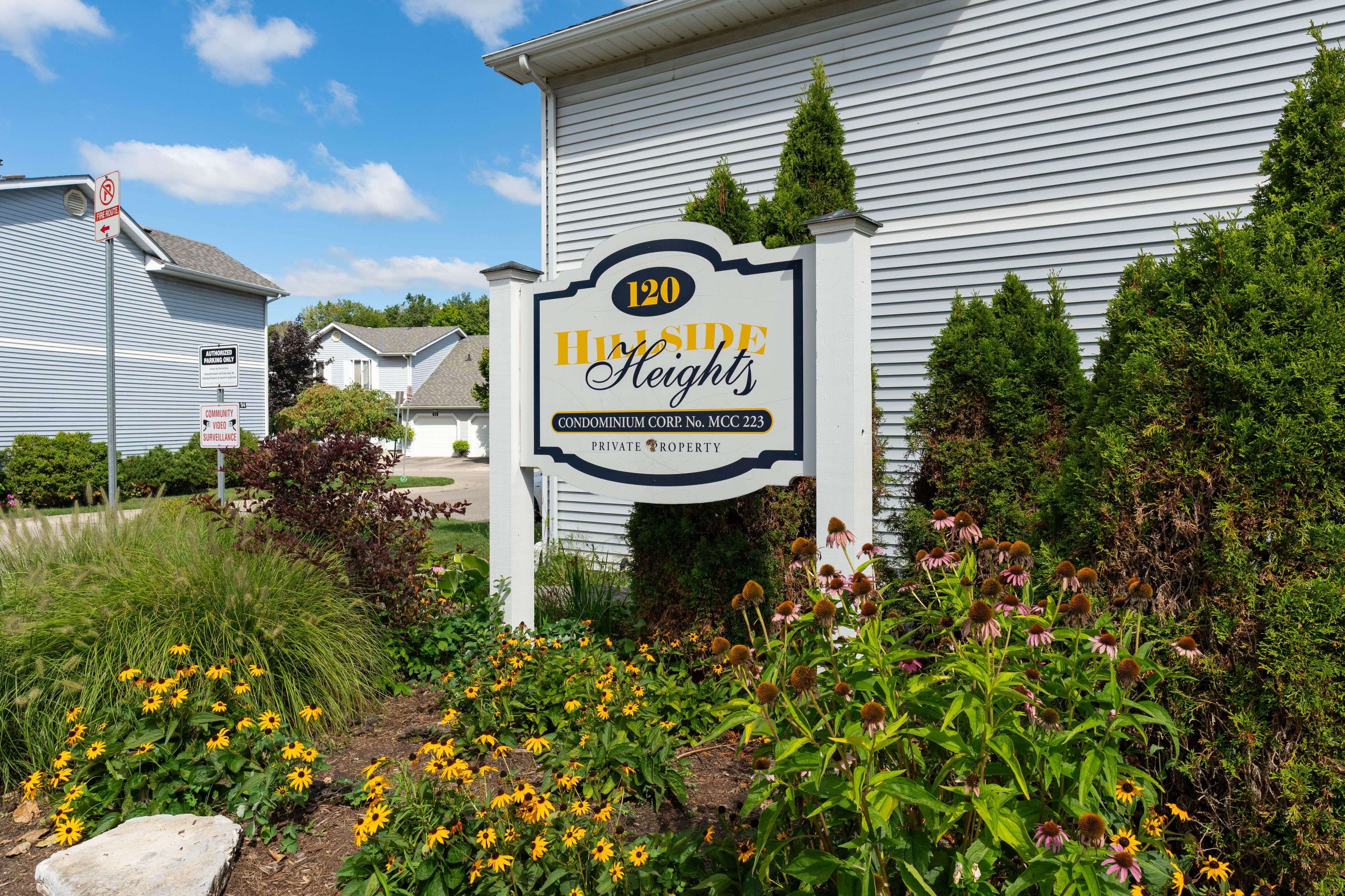 London South, ON N6J 4X4,120 Centre ST #56