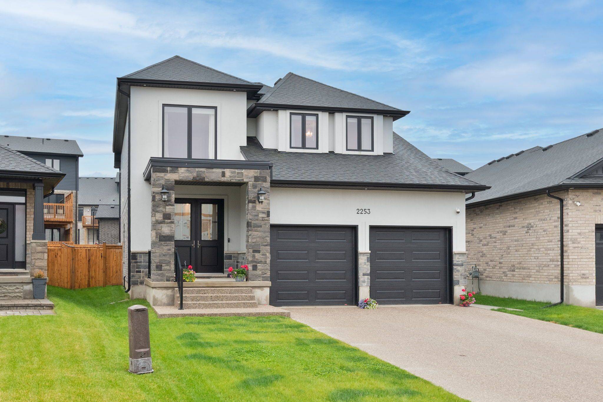 London South, ON N6K 0K9,2253 Linkway BLVD