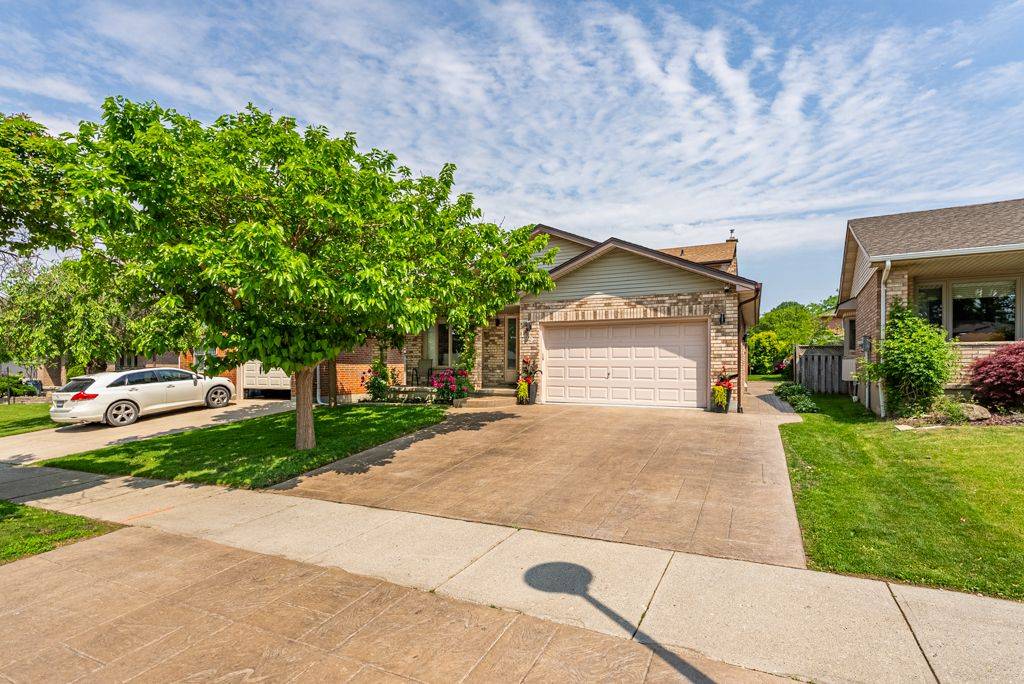 London South, ON N6E 3P9,169 Ashley CRES