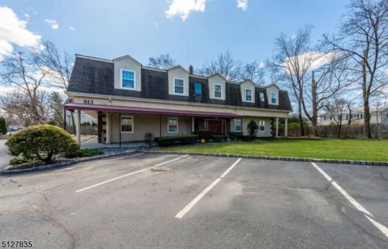 Pequannock Twp., NJ 07444,913 State Rt 23