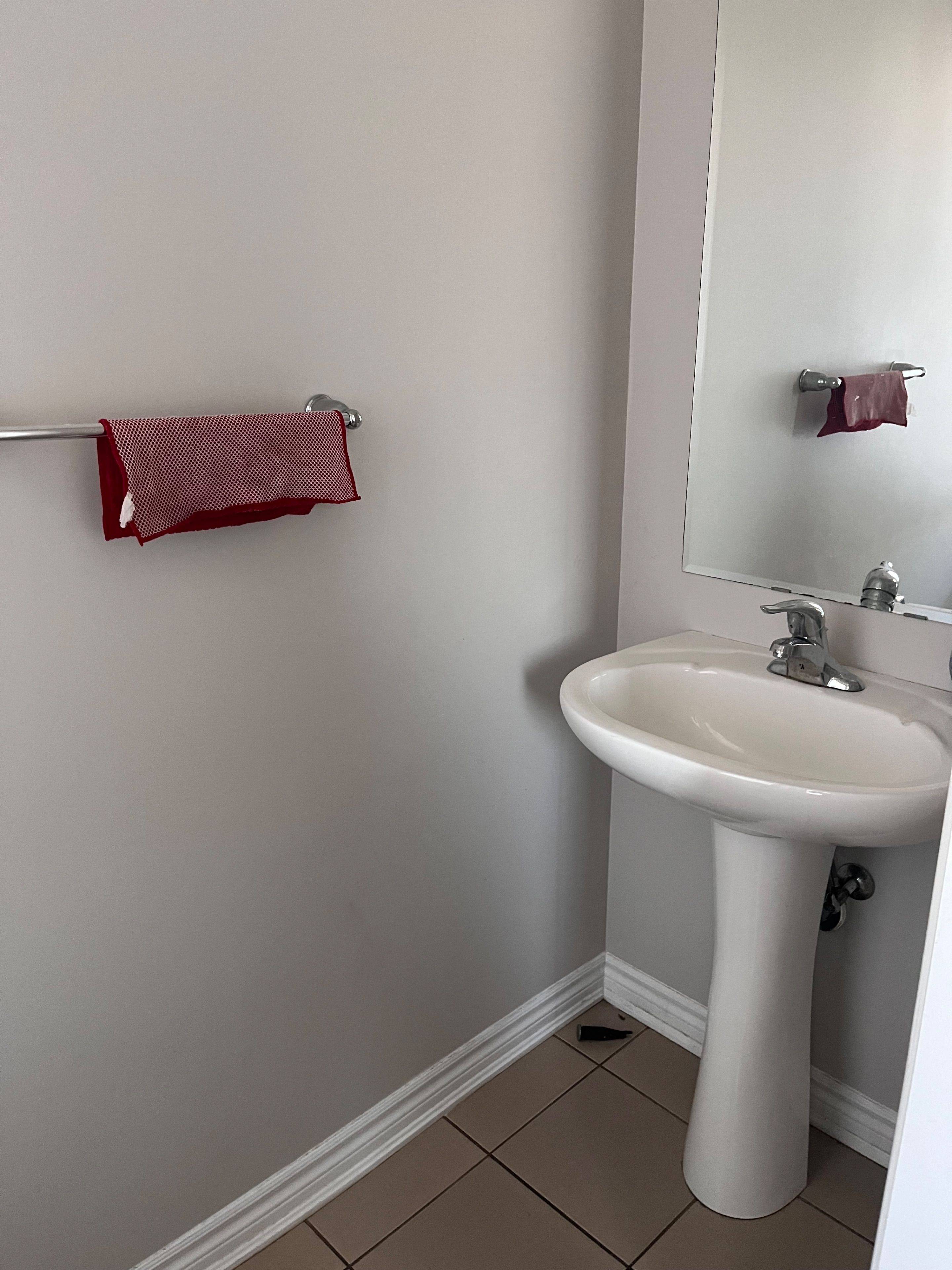 Brampton, ON L7A 0T8,12 Meadowcrest LN