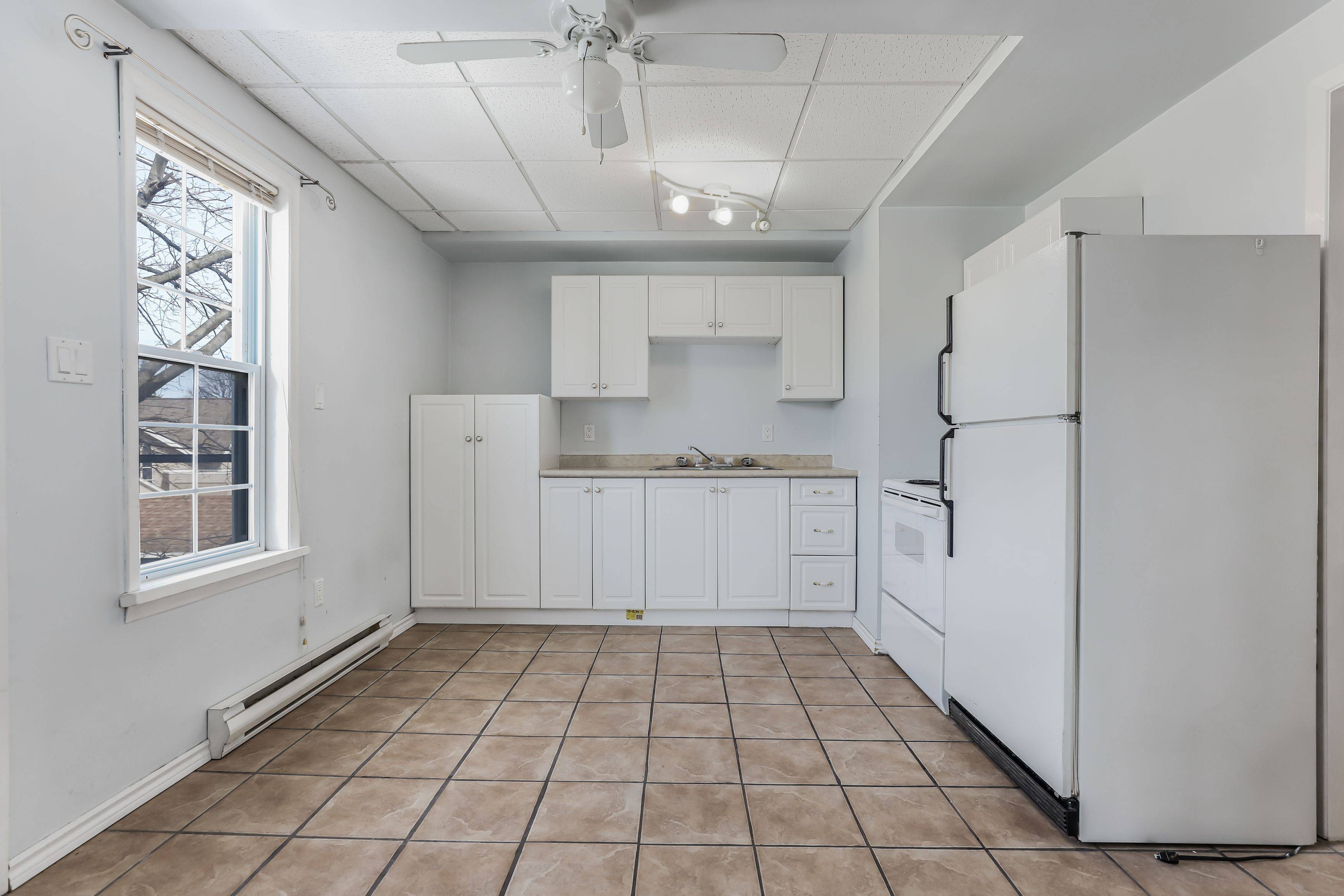 Saugeen Shores, ON N0H 2L0,228 Palmerston ST