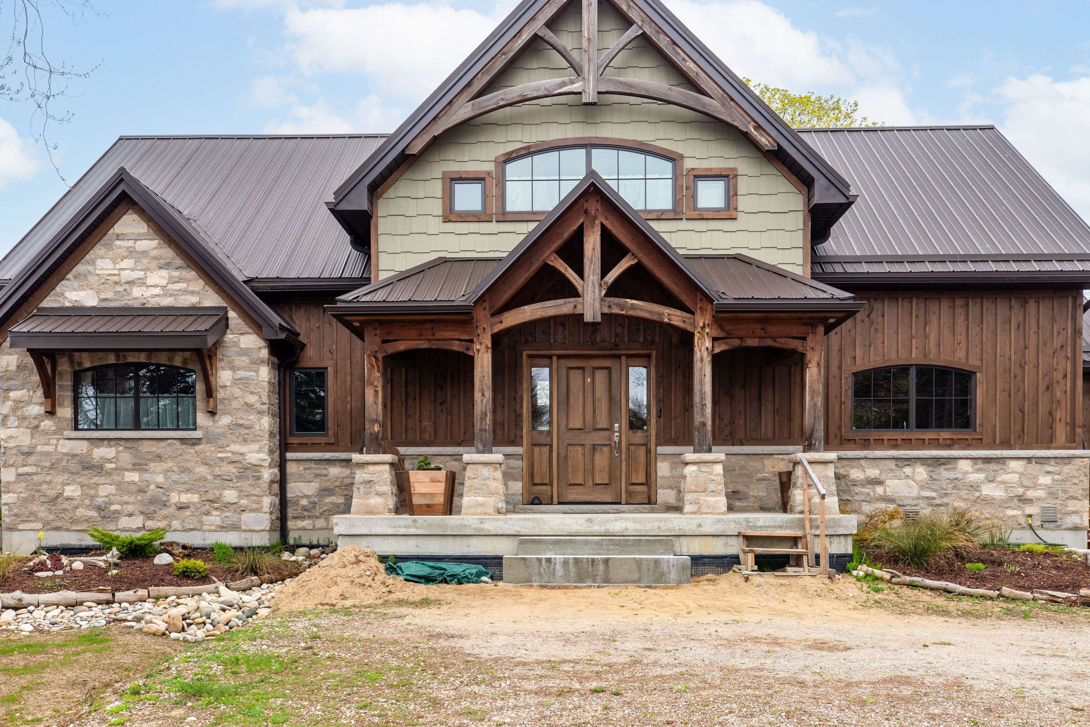 Saugeen Shores, ON N0H 2L0,166 Clarendon ST