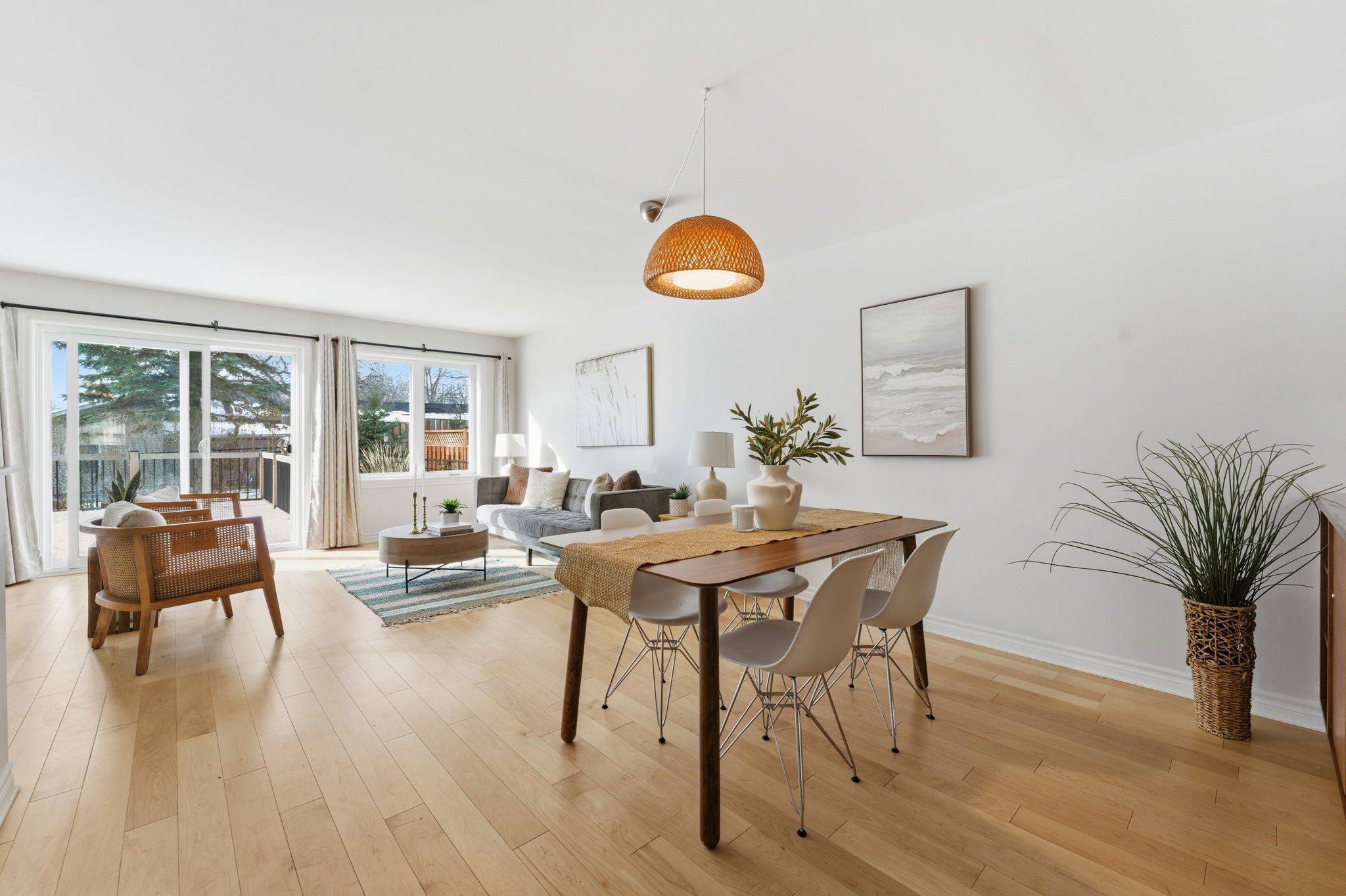 Mississippi Mills, ON K0A 1A0,313 Napier CT