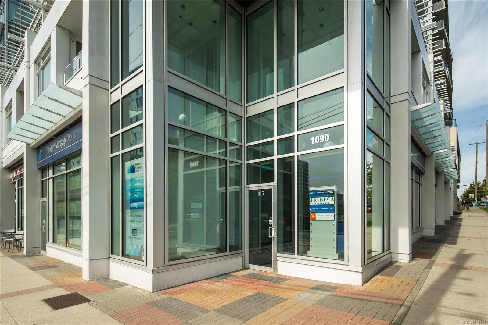 Victoria, BC V8V 0B3,1090 Johnson St #105