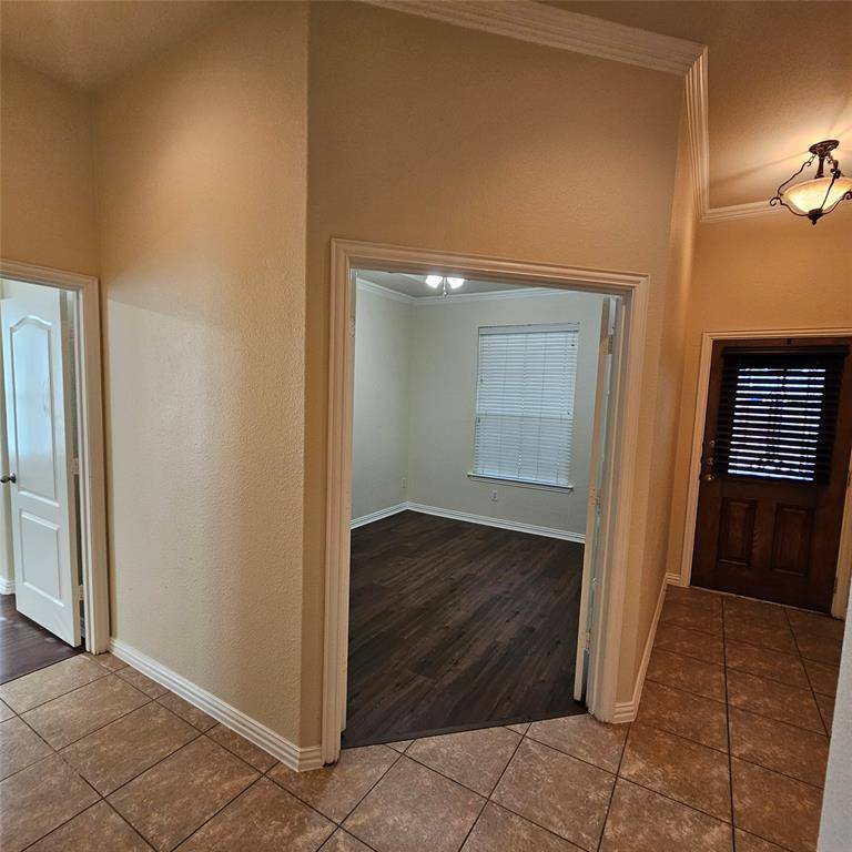 Garland, TX 75043,922 Meadow Flower Lane