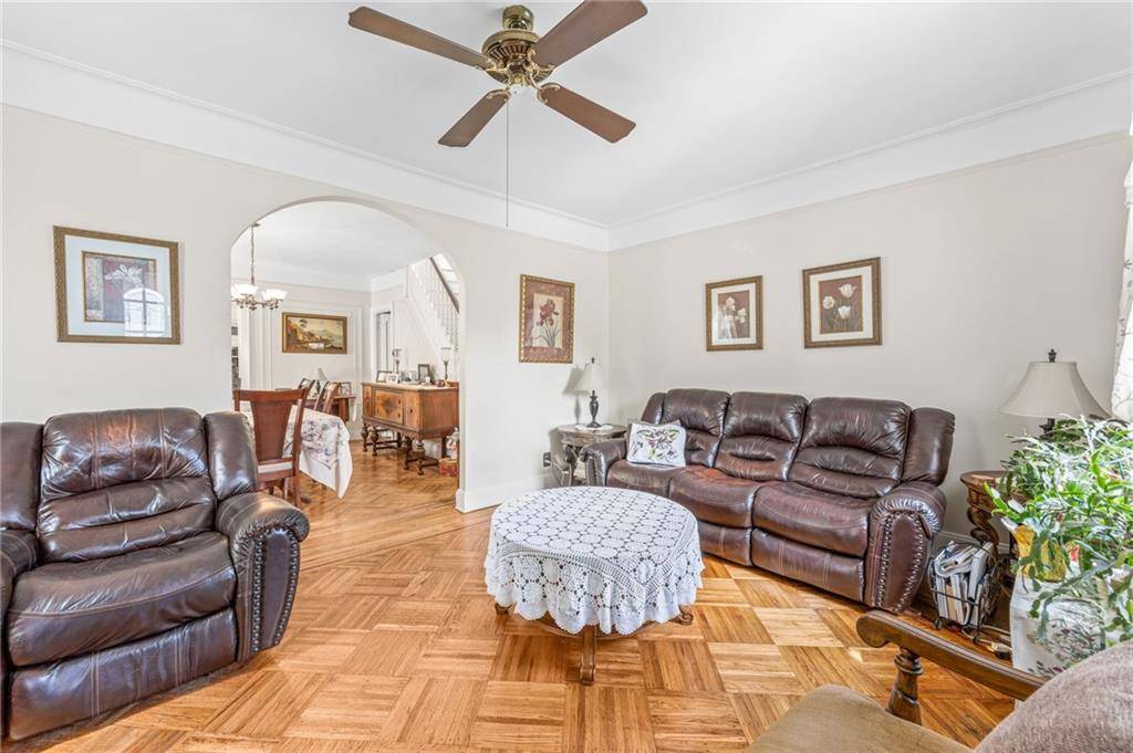 Brooklyn, NY 11234,1774 East 32nd ST