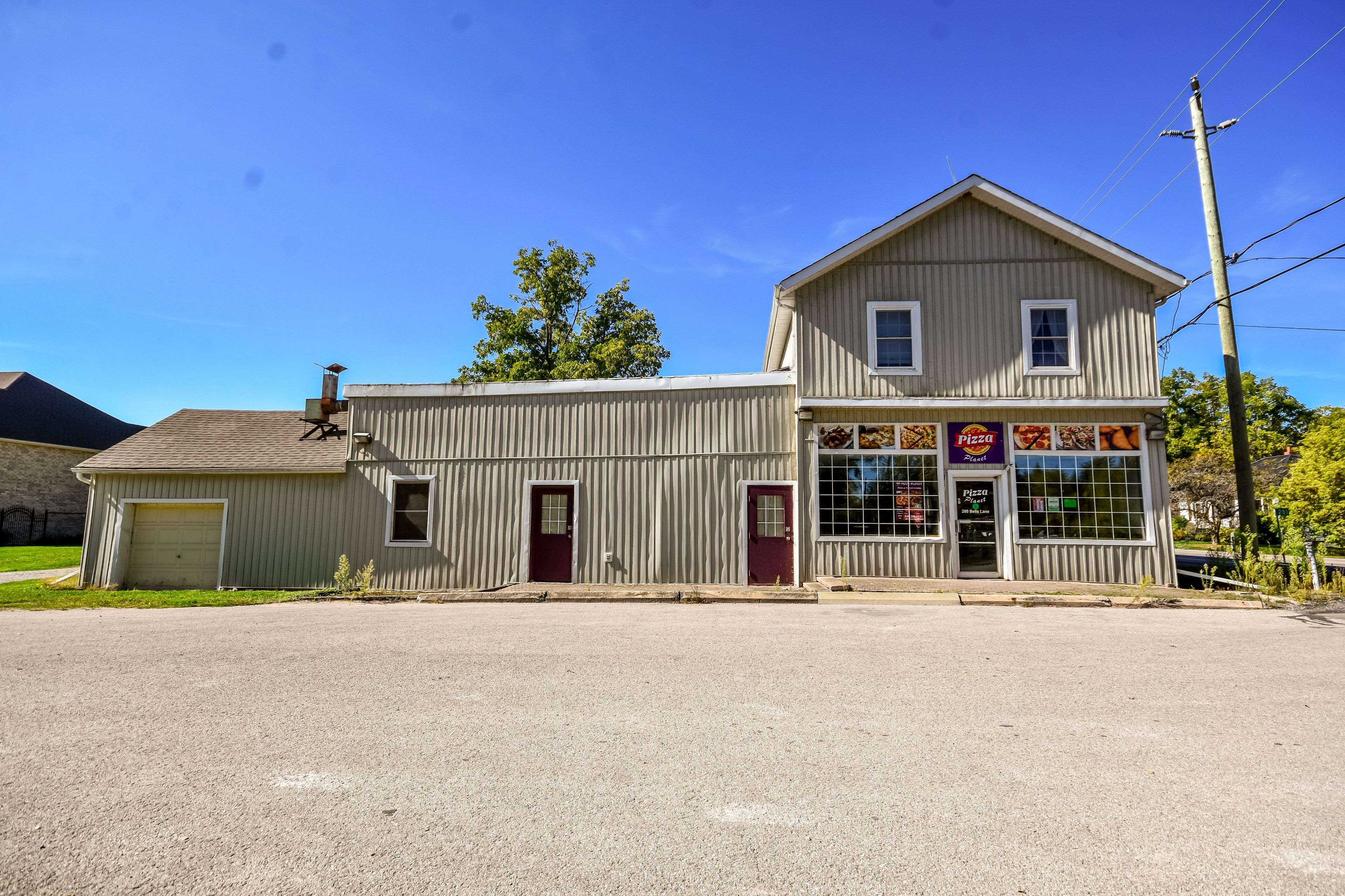 Innisfil, ON L0L 1R0,280 Bells LN #1