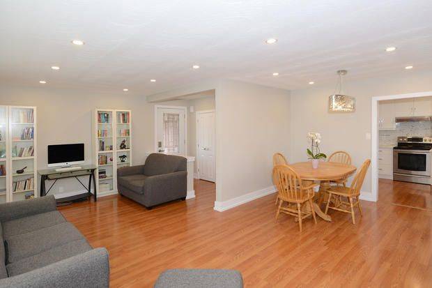 Toronto W09, ON M9R 2B7,4 Thelmere PL