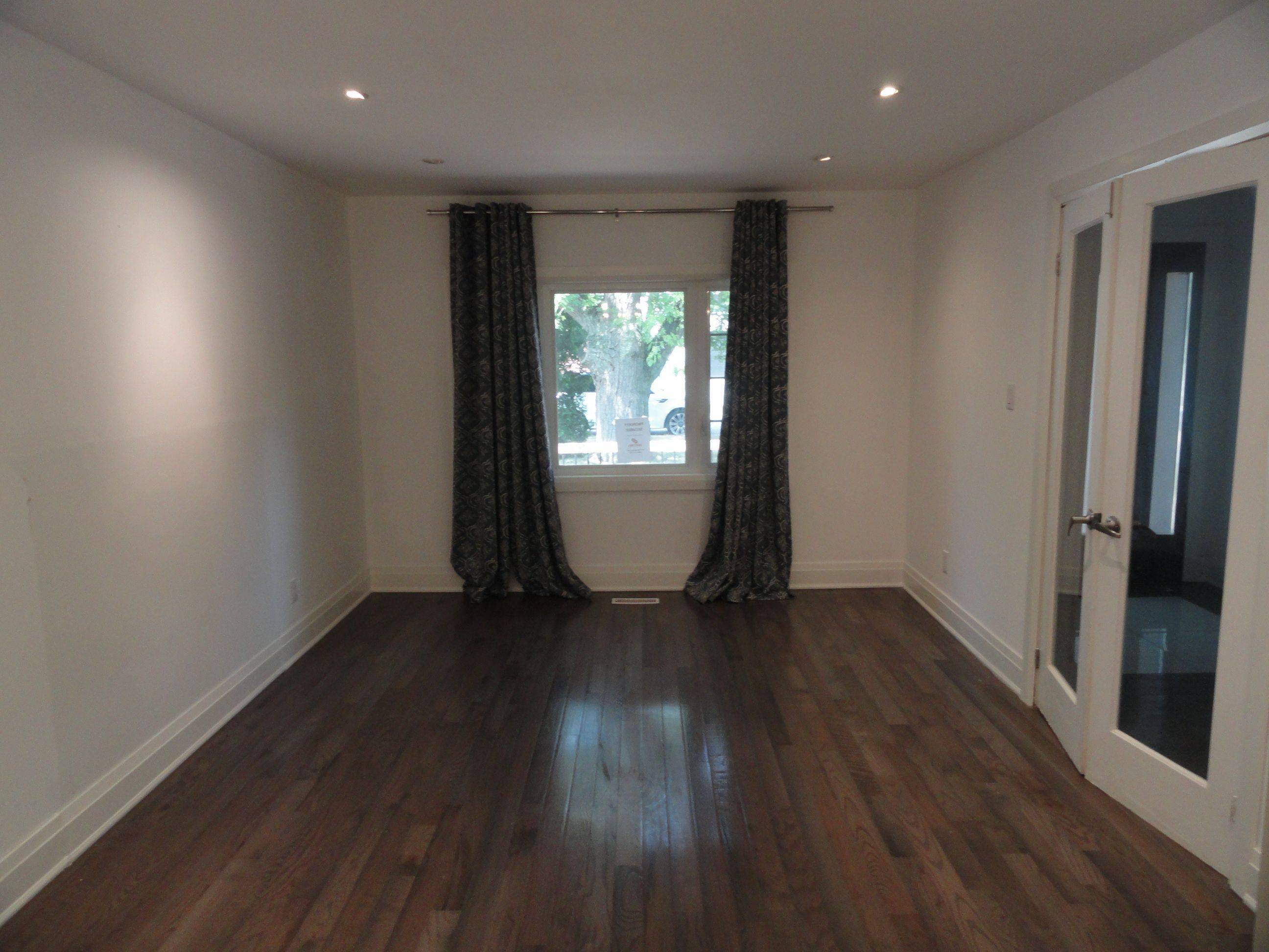 Mississauga, ON L5J 1T1,2776 Tallberg CT