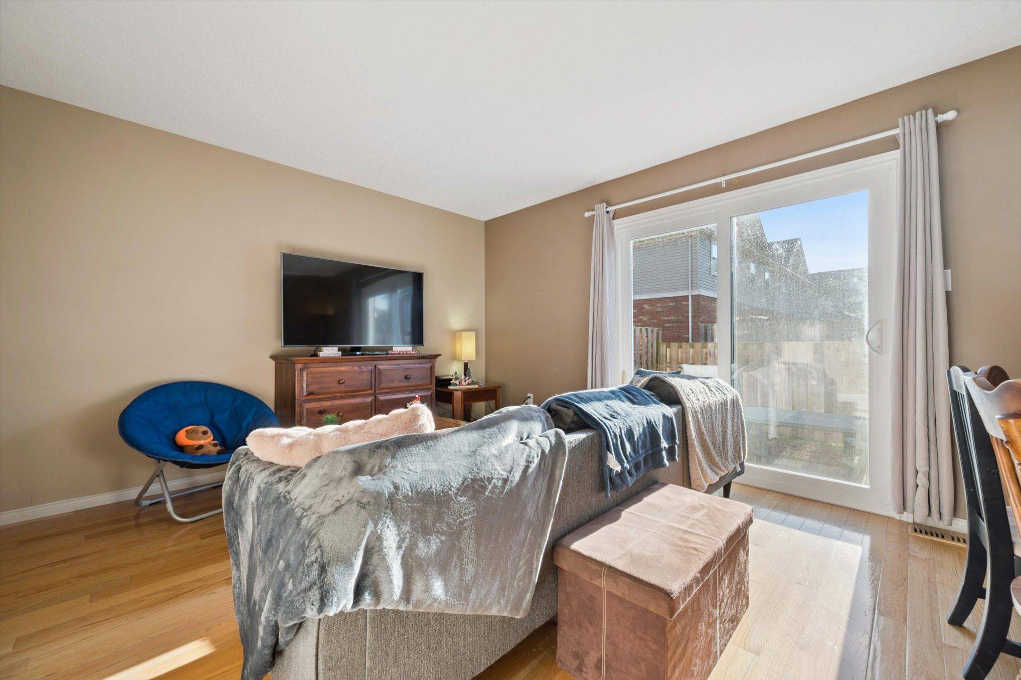 Guelph, ON N1G 5K6,124 Gosling GDNS #33