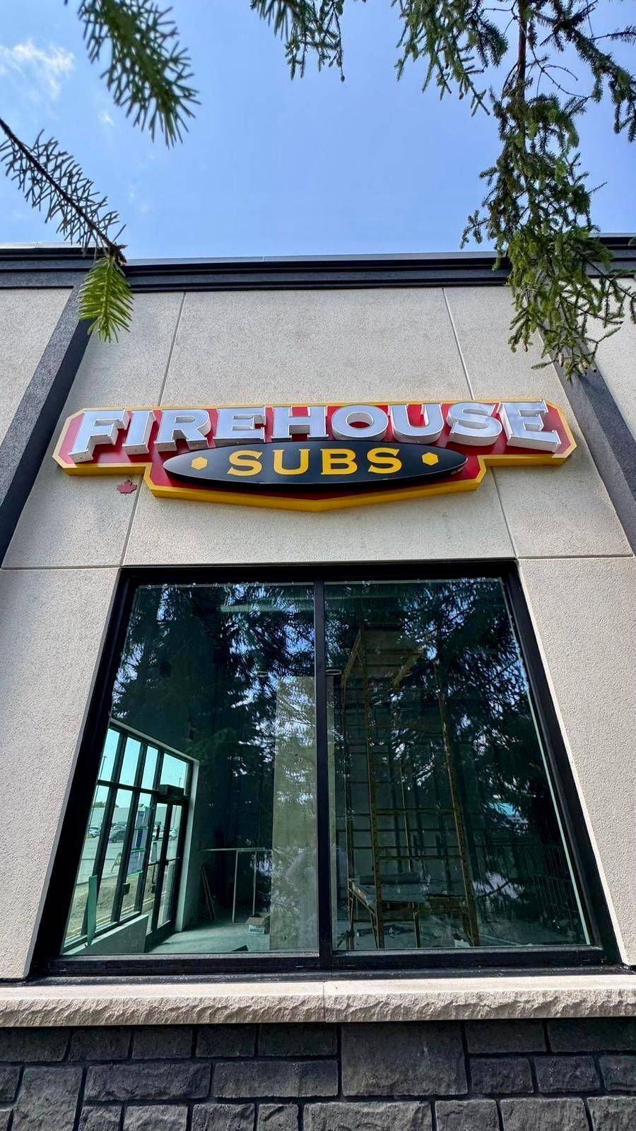 Hanover, ON N4N 3B8,1100 10th ST