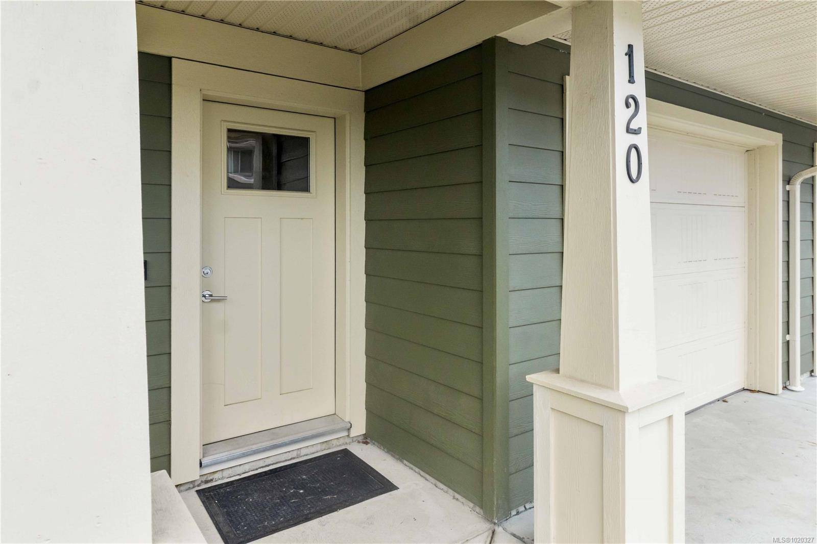 Sooke, BC V9Z 0Y9,2117 Charters Rd #120