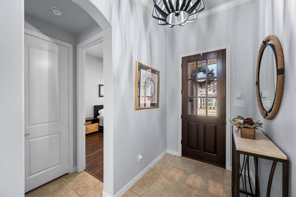 Arlington, TX 76005,1003 Lone Ivory Trail