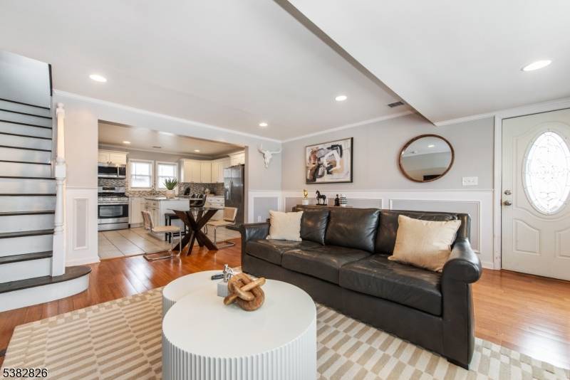 Clifton City, NJ 07012,9 Peru Rd