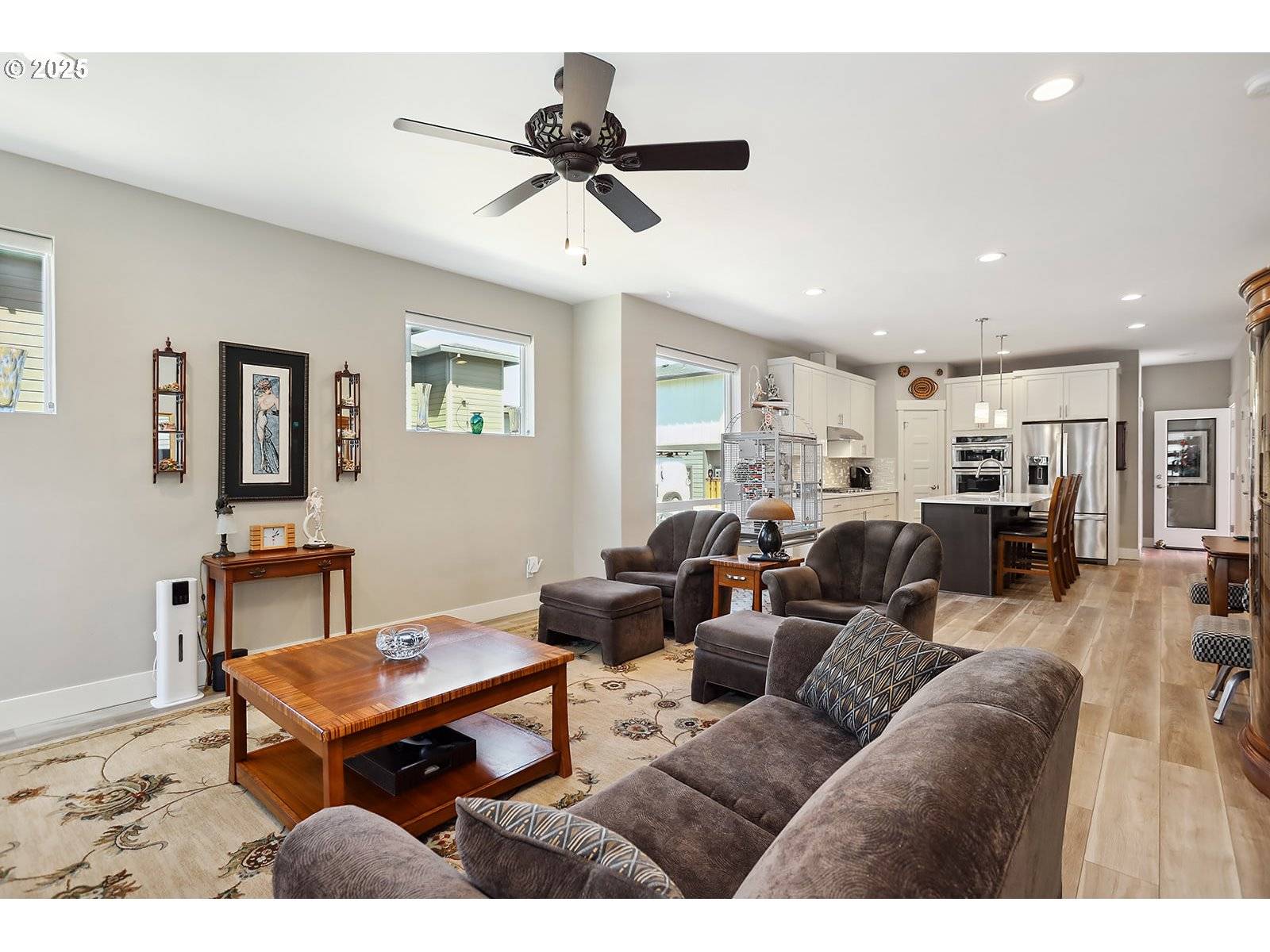 Hood River, OR 97031,1250 29TH ST