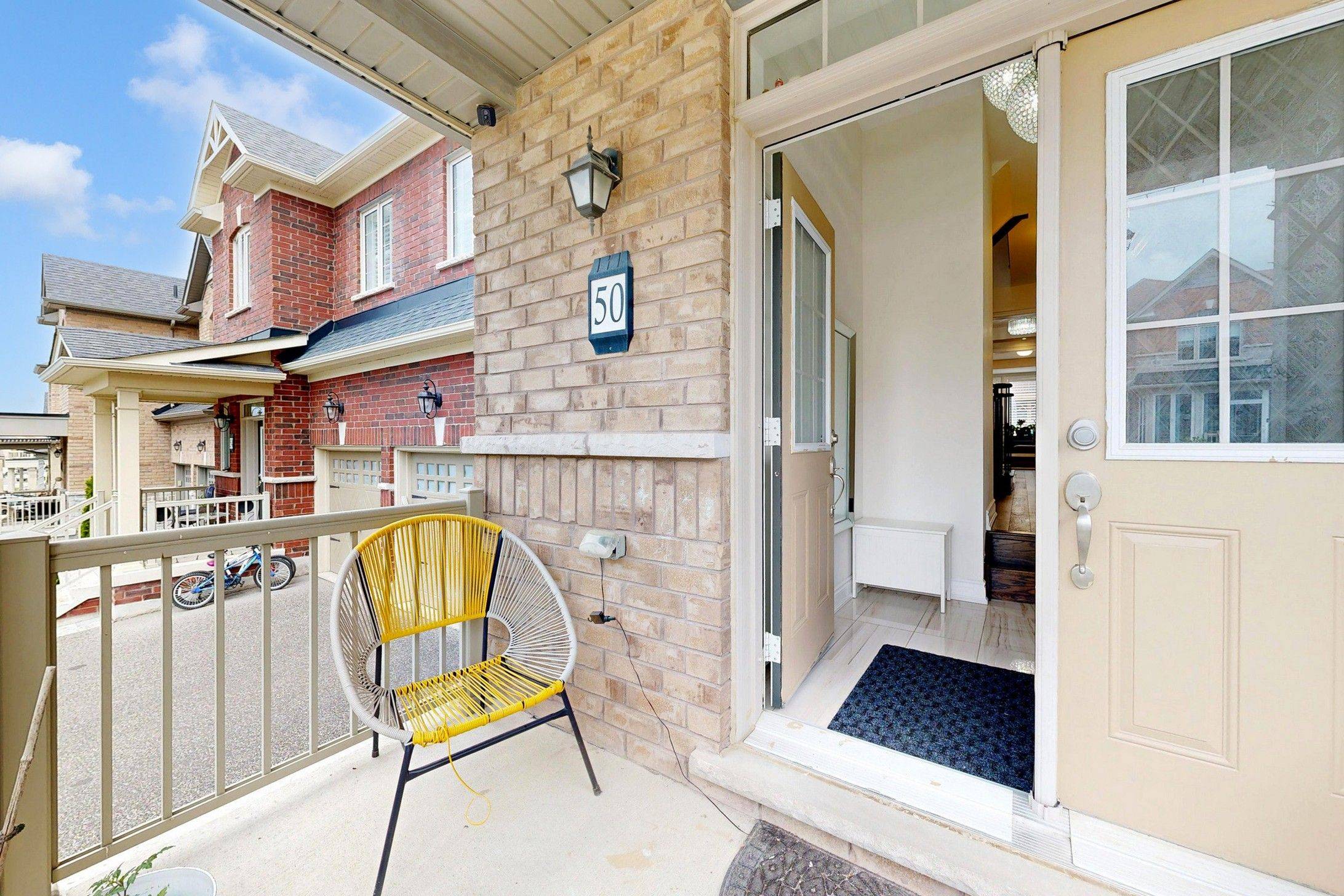 East Gwillimbury, ON L9N 0S2,50 Ben Sinclair AVE