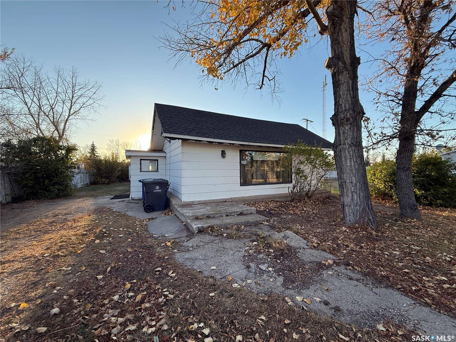 Macrorie, SK S0L 2E0,108 2nd AVENUE S