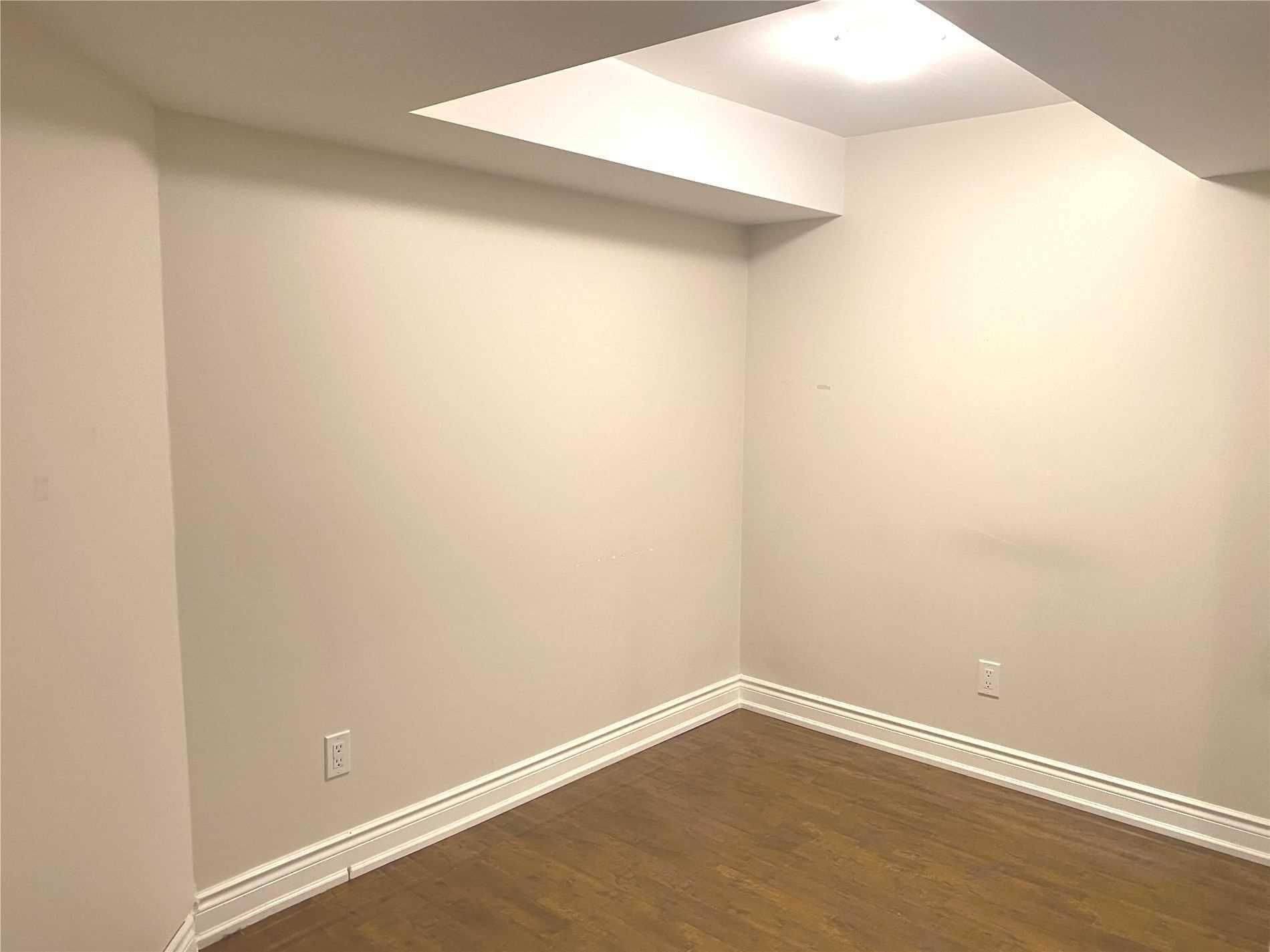 Mississauga, ON L5M 7X8,3317 Weatherford RD #Bsmt